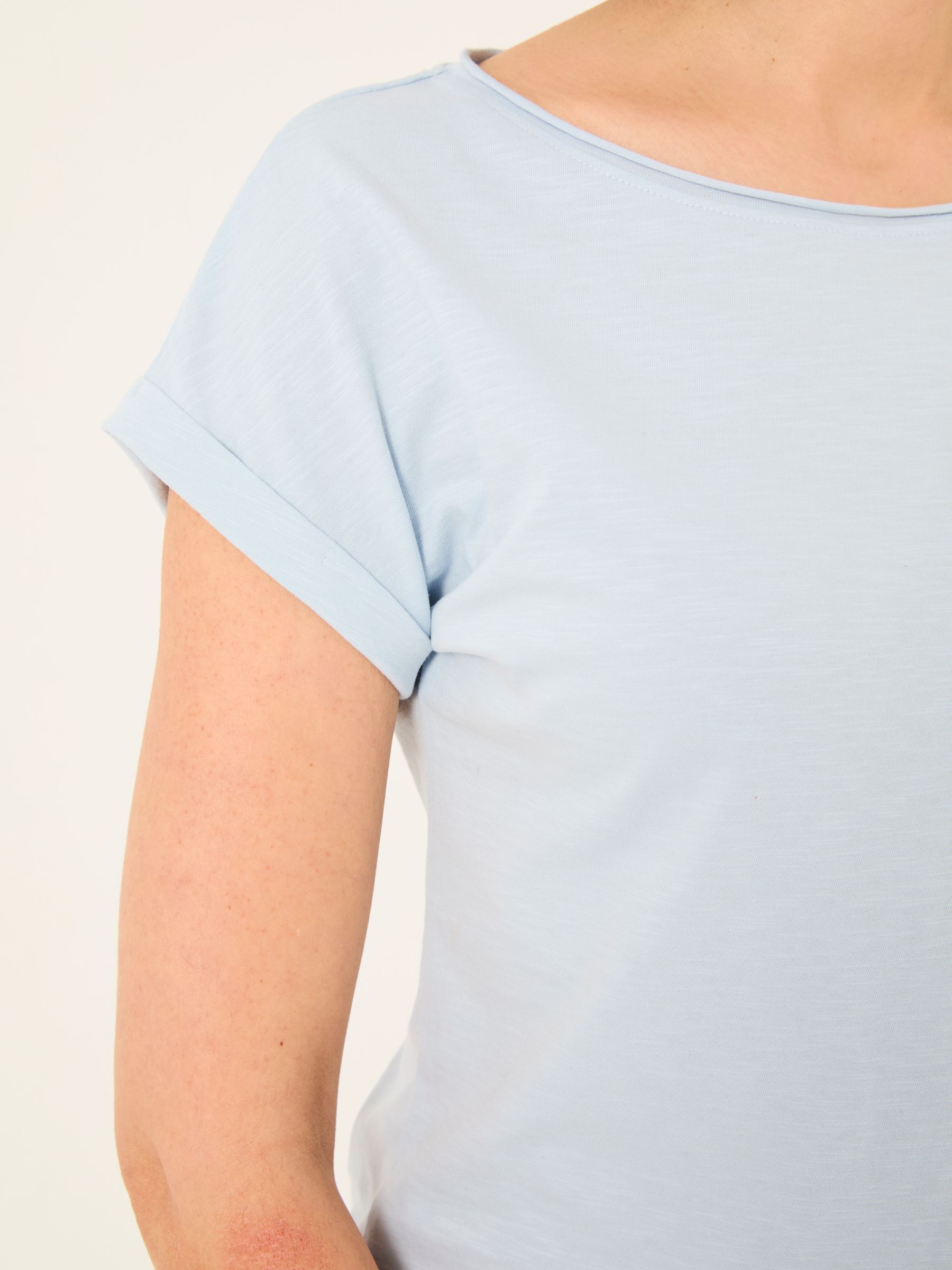 Ivy Pale Blue T-Shirt - Image 3 of 5