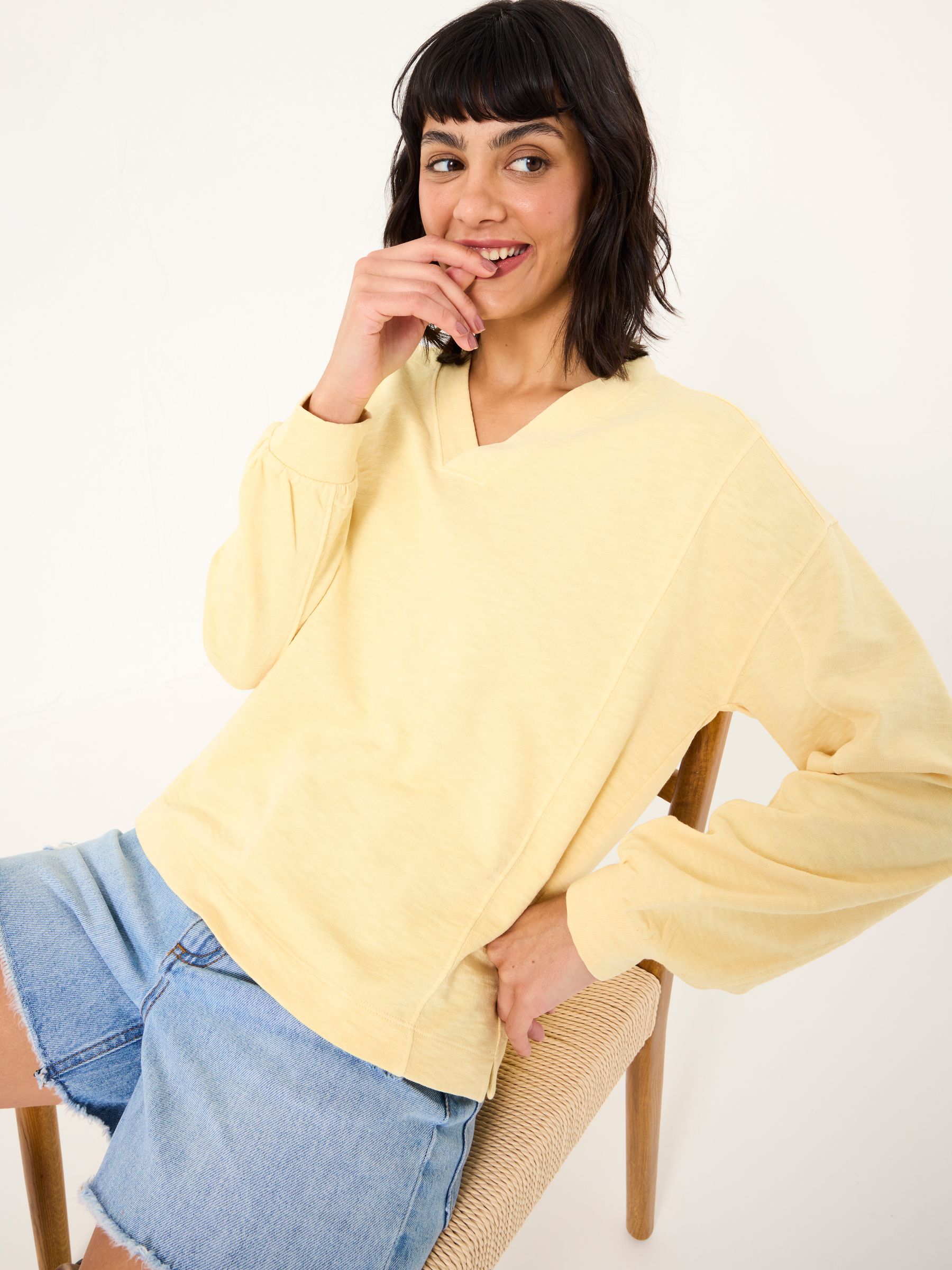 Gigi Light Yellow V Neck Sweatshirt - Image 4 of 6