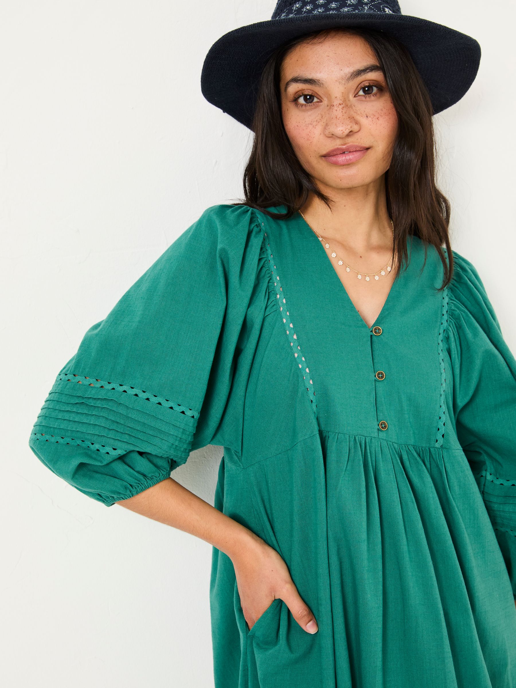 Jade Green Jess Midi Dress - Image 5 of 6