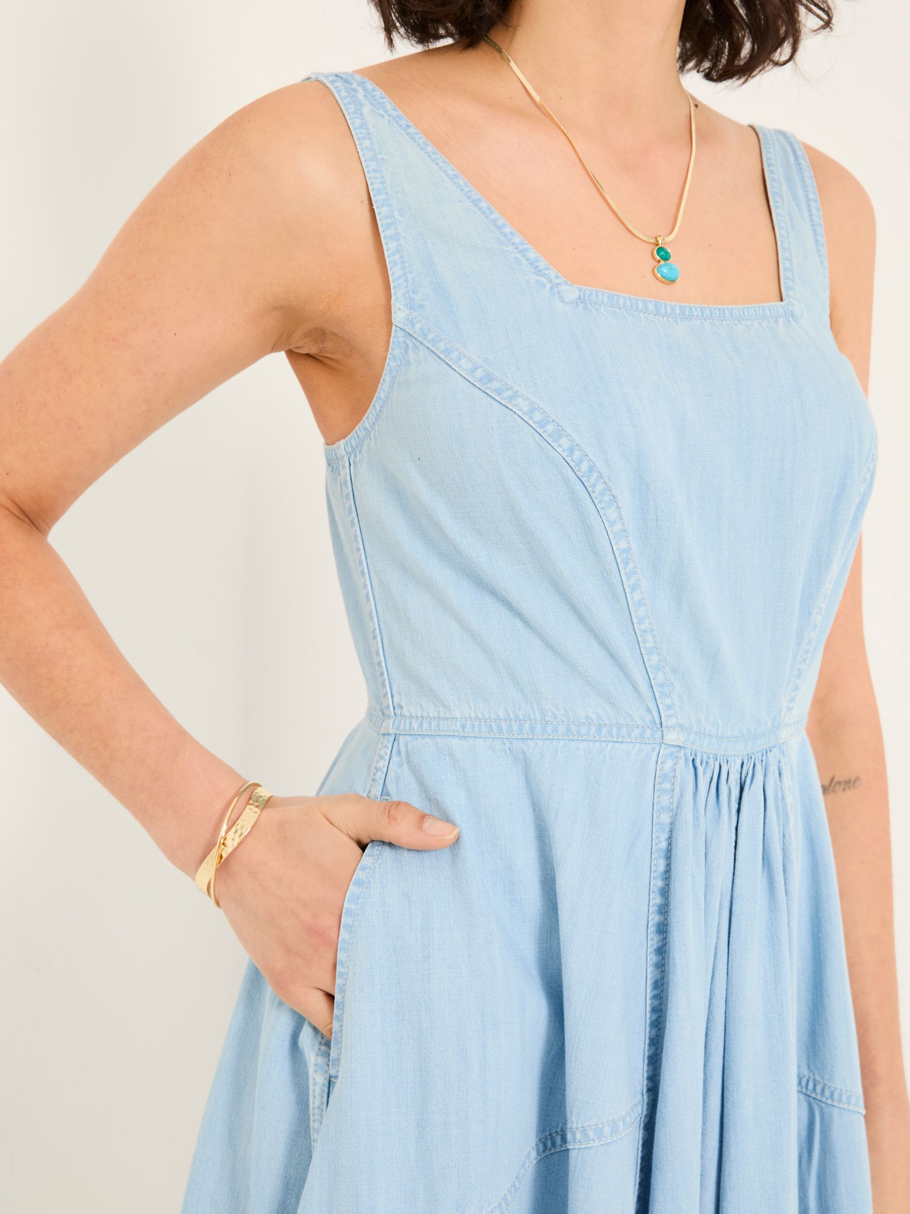 Maria Blue Denim Midi Dress - Image 6 of 7