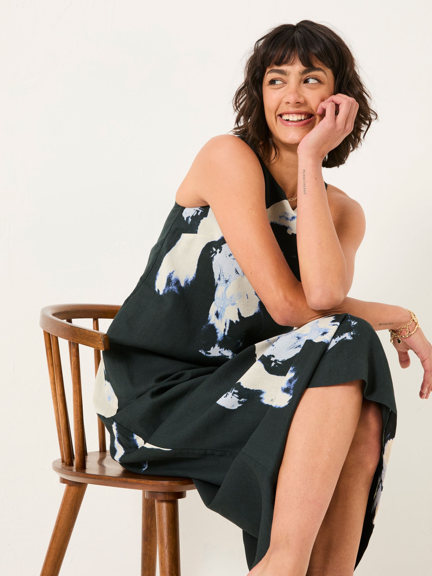 Iris Navy Floral Placement Dress - Image 5 of 6