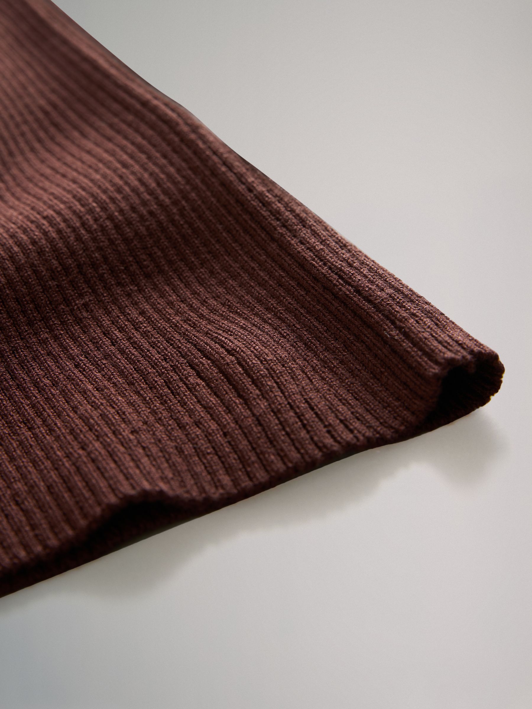 3 Pack Knitted Vests - Image 6 of 6