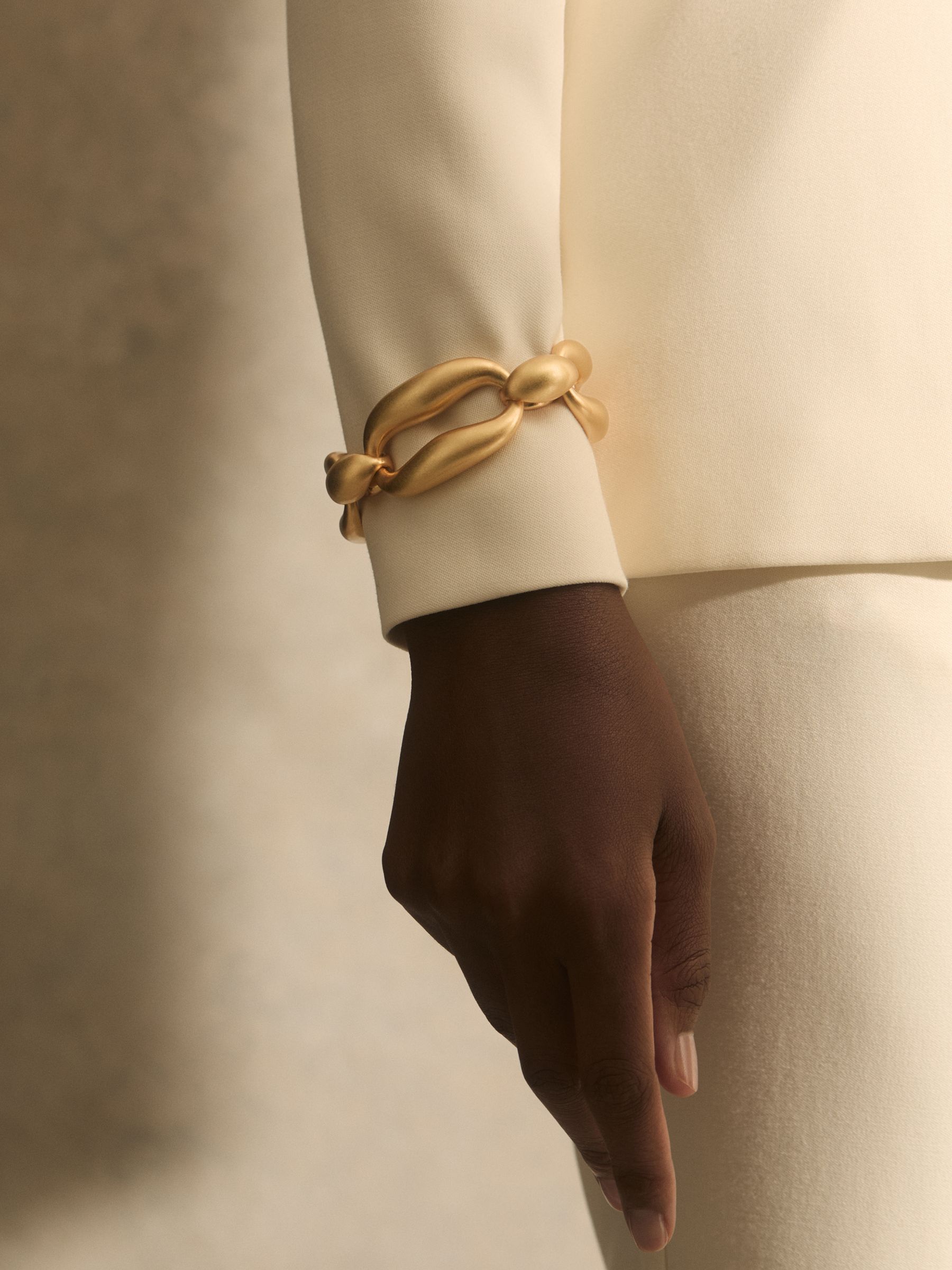 Sculpted Link Bracelet in Gold Tone - Image 2 of 4