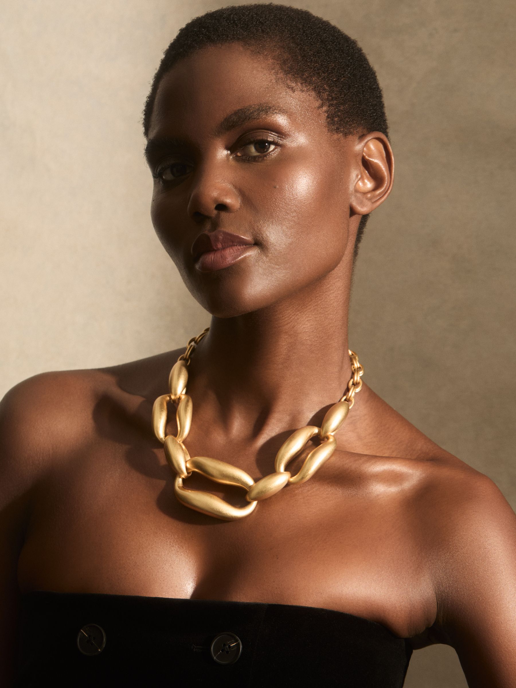 Sculpted Link Necklace in Gold Tone - Image 1 of 5