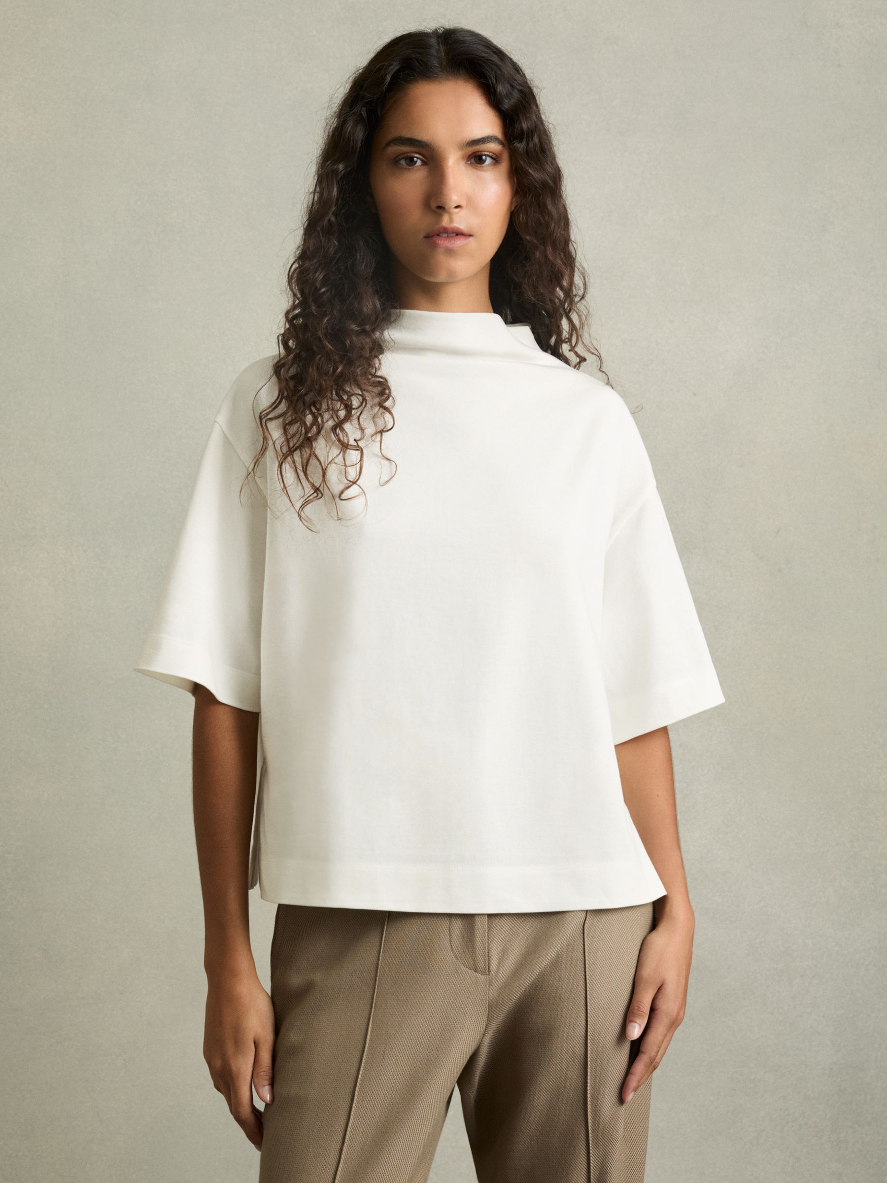 Cotton-Jersey Oversized T-Shirt in White - Image 3 of 6