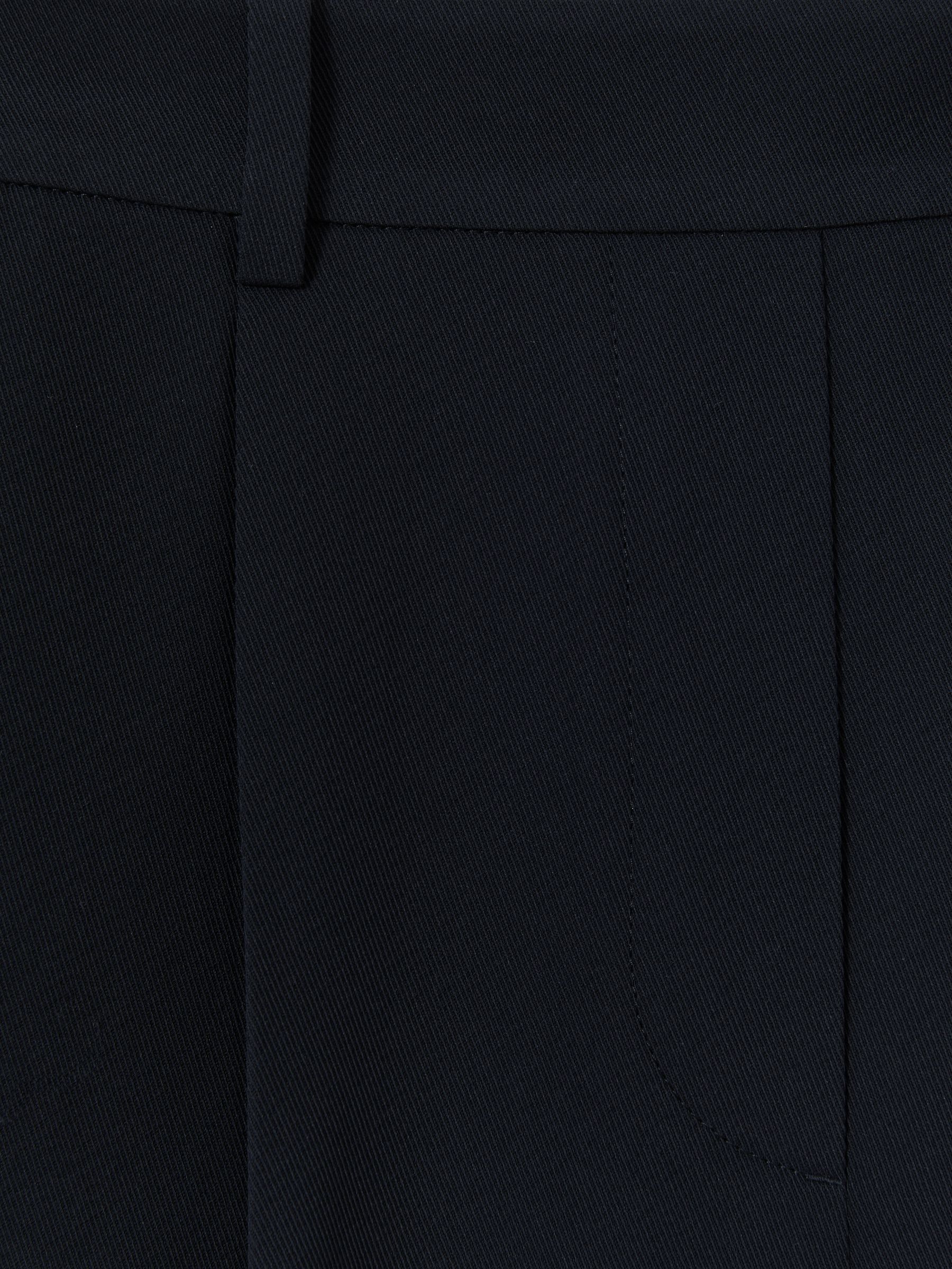 Elasticated-Waist Wide-Leg Twill Trousers in Navy - Image 8 of 8
