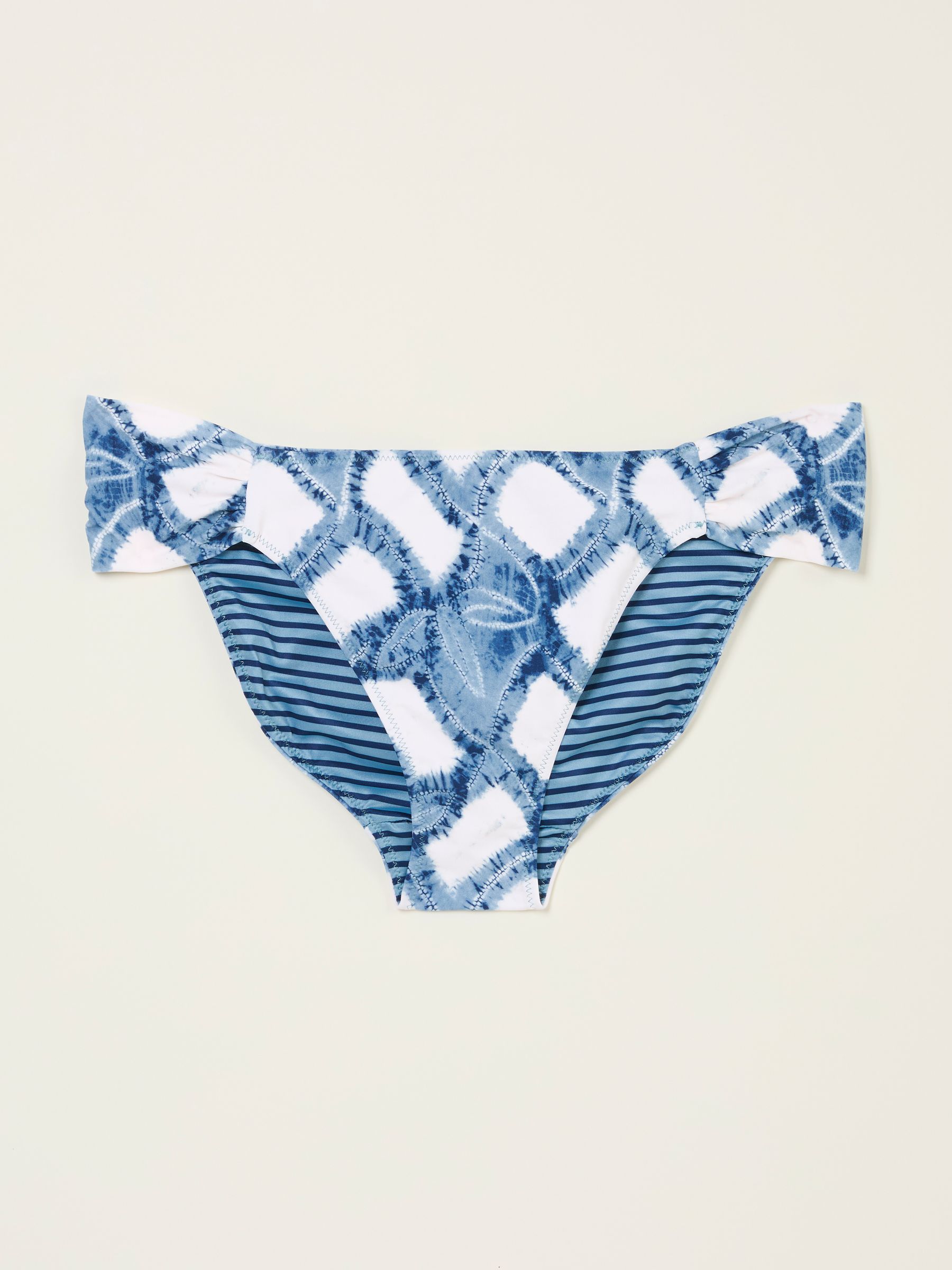 Chesil Blue Leaf Print Ruched Bikini Bottoms - Image 5 of 5