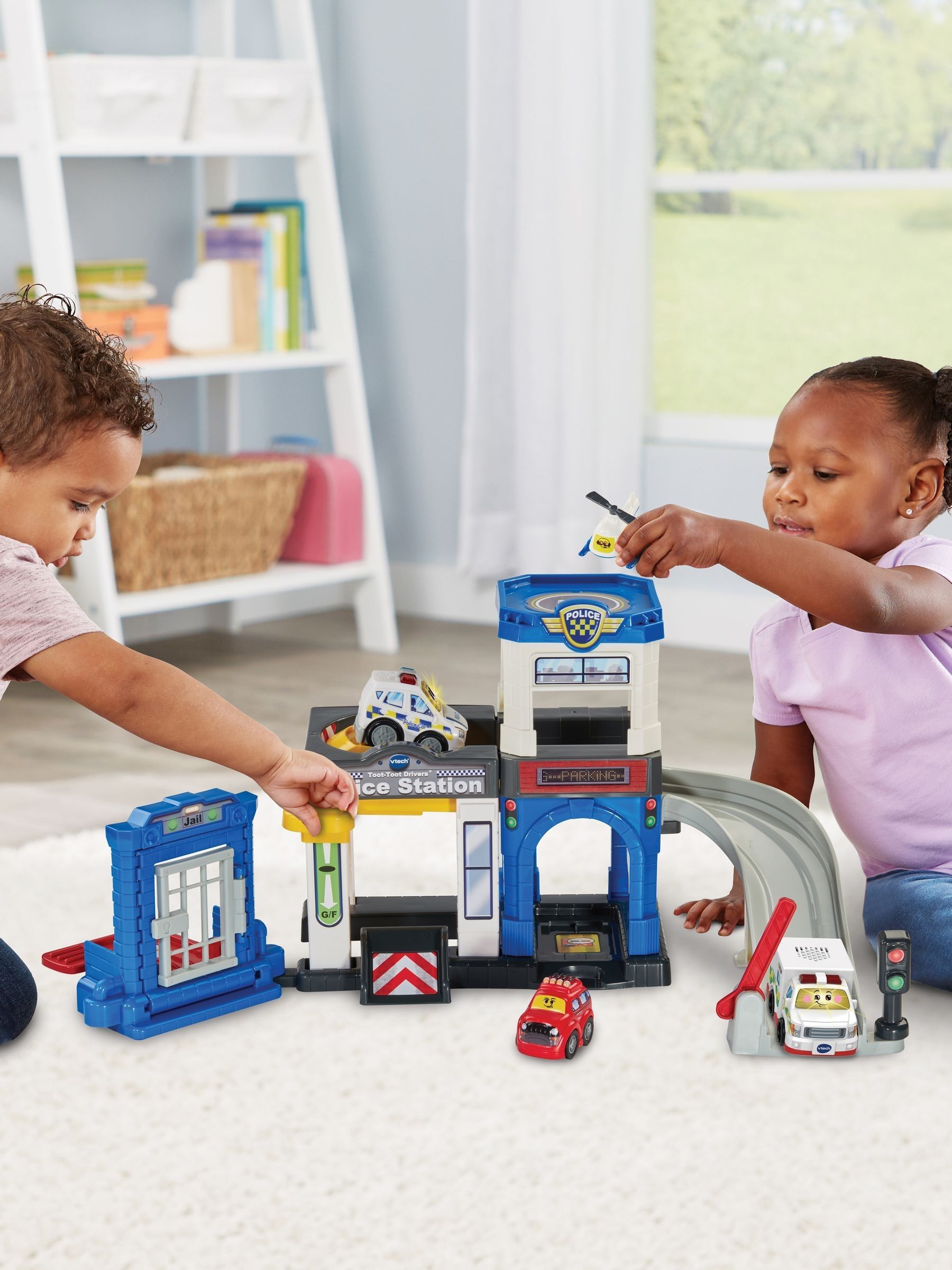 V-Tech Toot-Toot Drivers® Police Station - Image 1 of 3