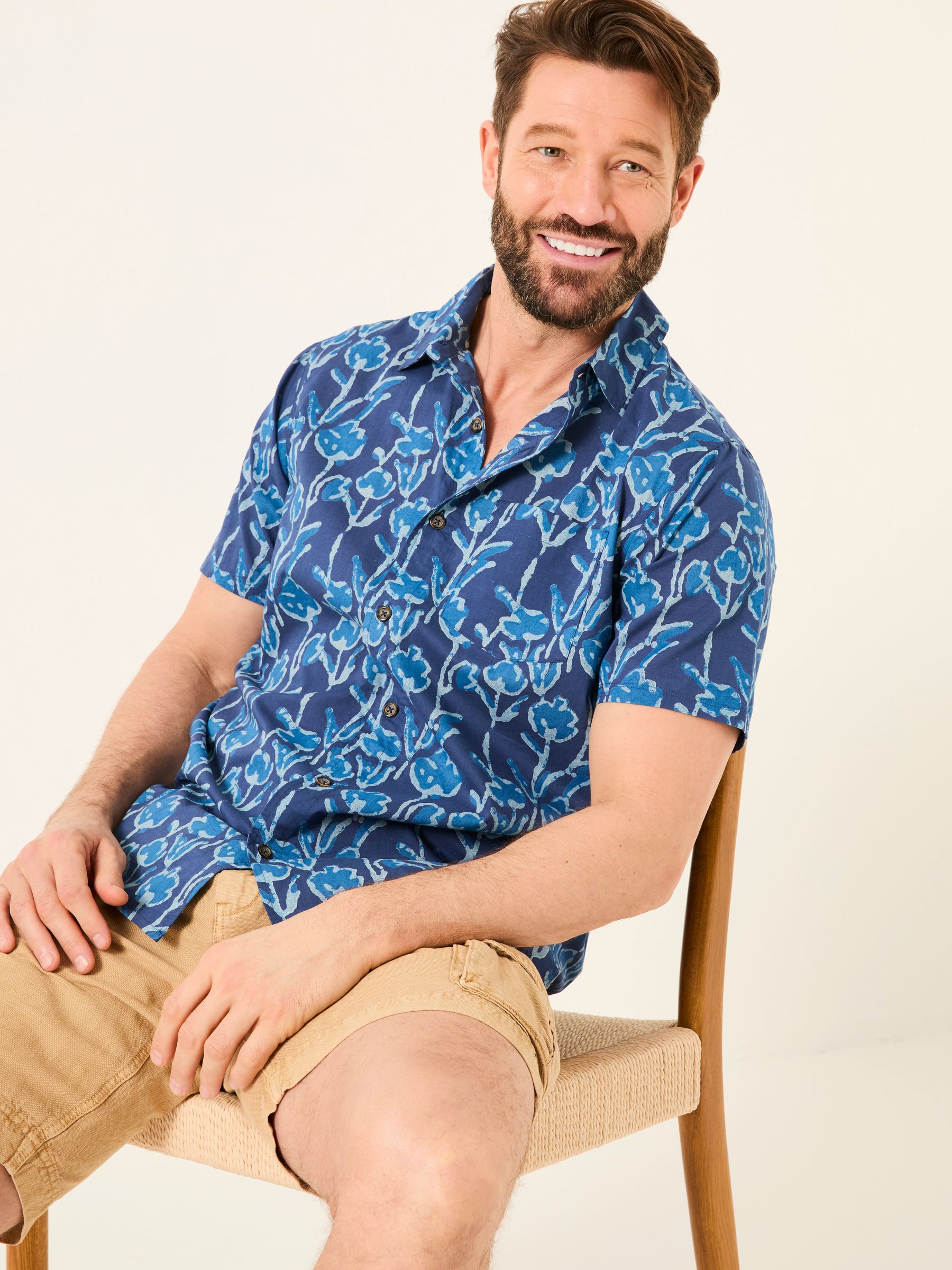Blue Short Sleeve Sprig Print 100% Cotton Shirt - Image 4 of 7