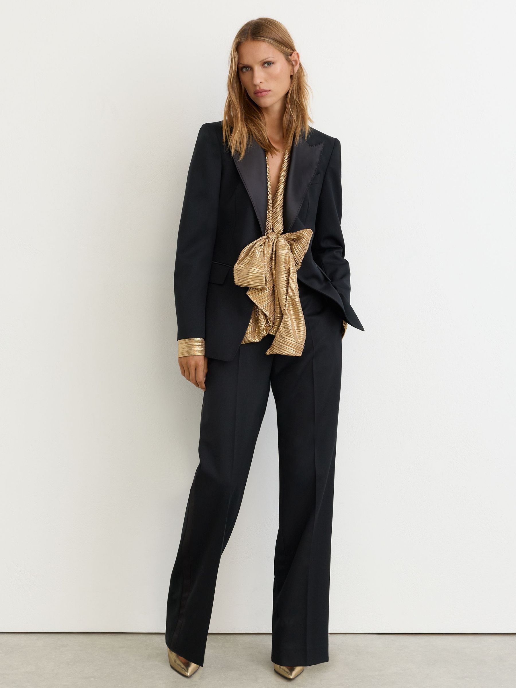 Pantalon de tailleur coupe droite petites tailles noir en laine mélangée - Image 7 de 9