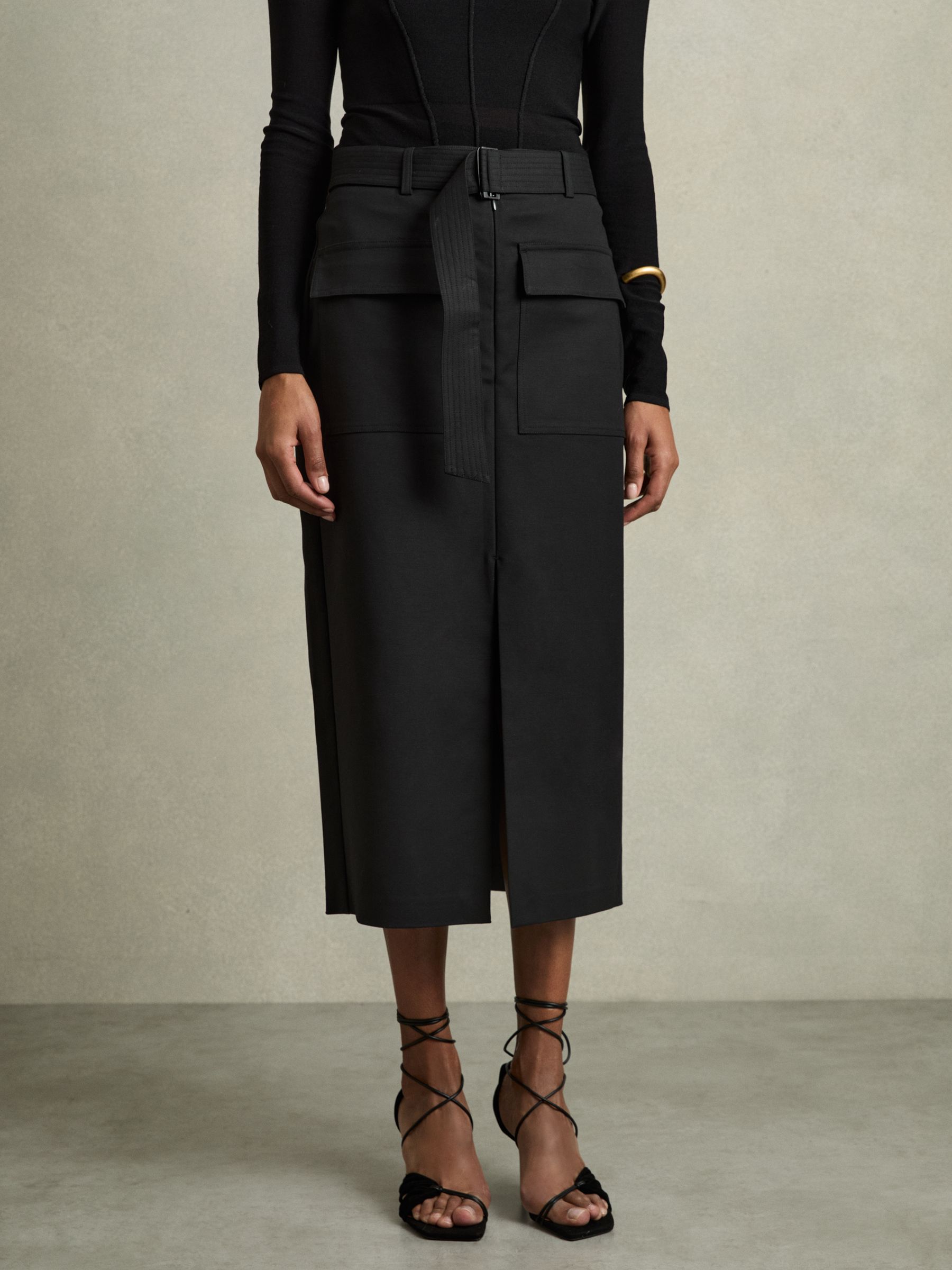 Cargo Pencil Skirt With Cotton in Black - Image 4 of 7
