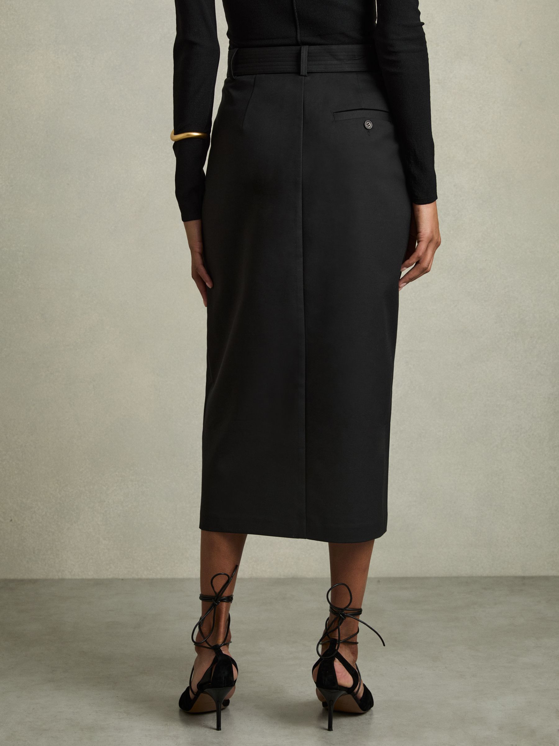 Cargo Pencil Skirt With Cotton in Black - Image 6 of 7