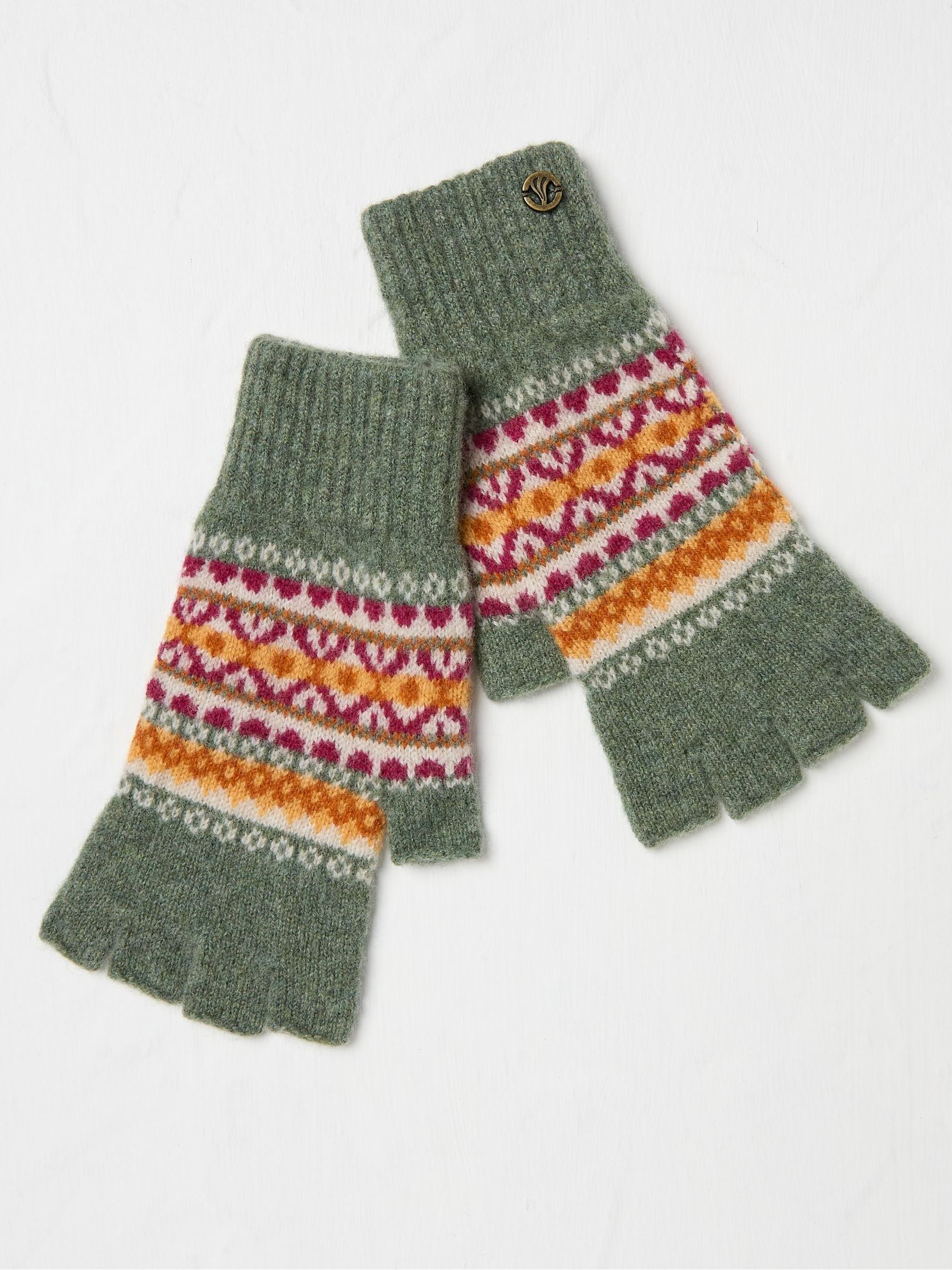 Green Lambswool Fairisle Fingerless Gloves - Image 1 of 2 Green Lambswool Fairisle Fingerless Gloves - Image 1 of 2