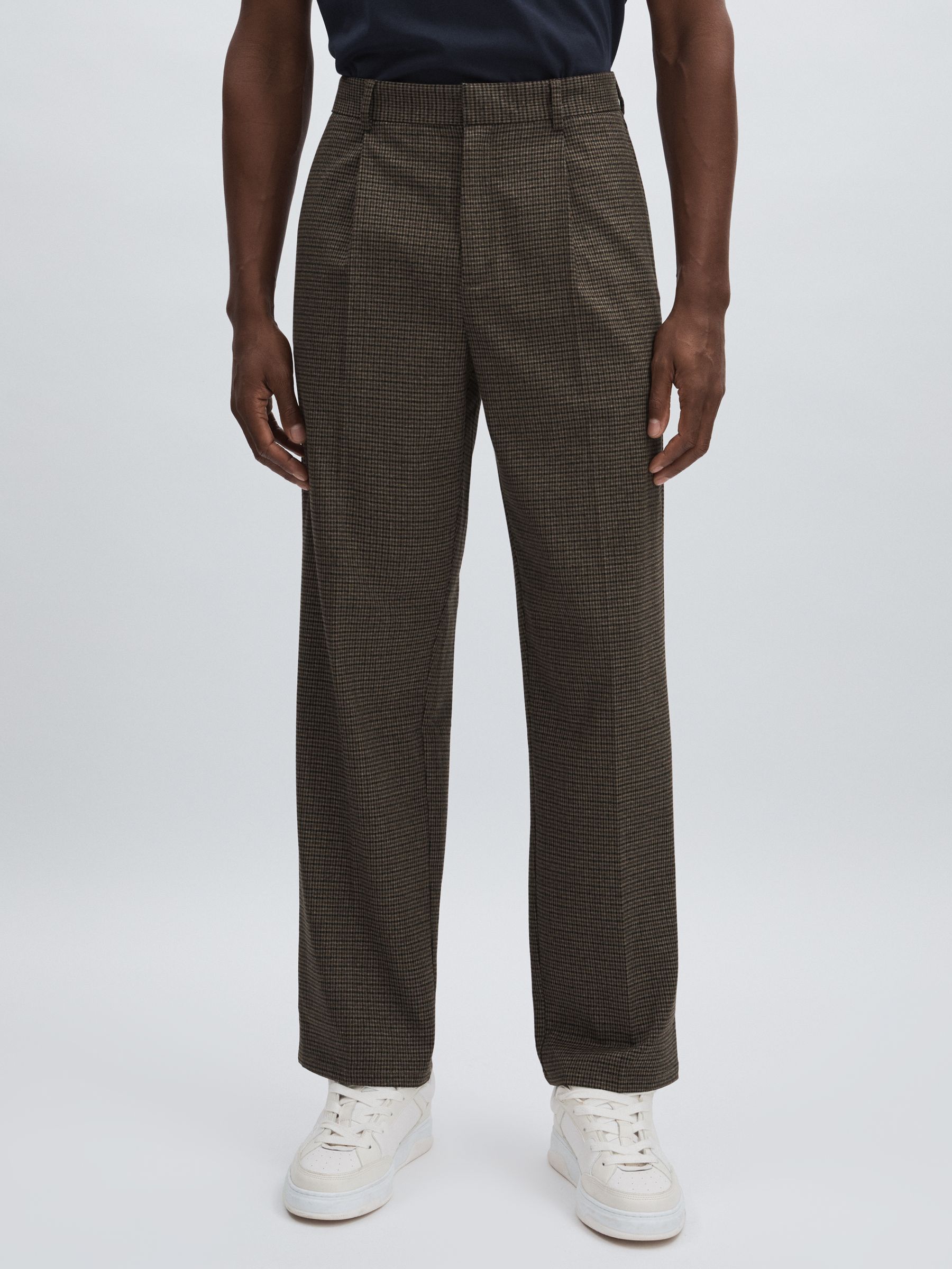 Les Deux Slim-Fit Pleated Brown Check Suit Trousers in Brown Check - Image 3 of 5