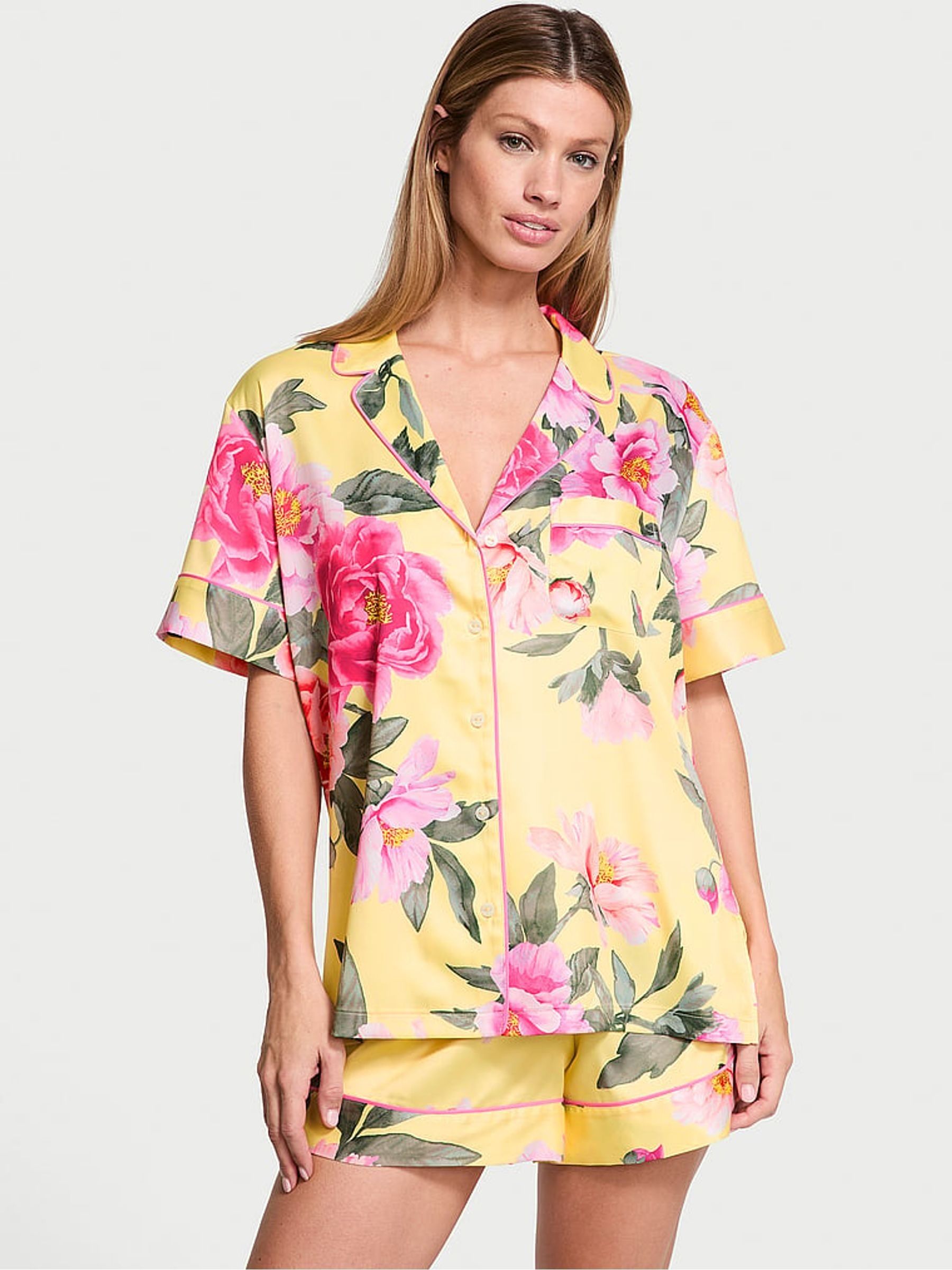 Yellow Tulip Floral Bouquet Satin Short Pyjama Set - Image 1 of 3