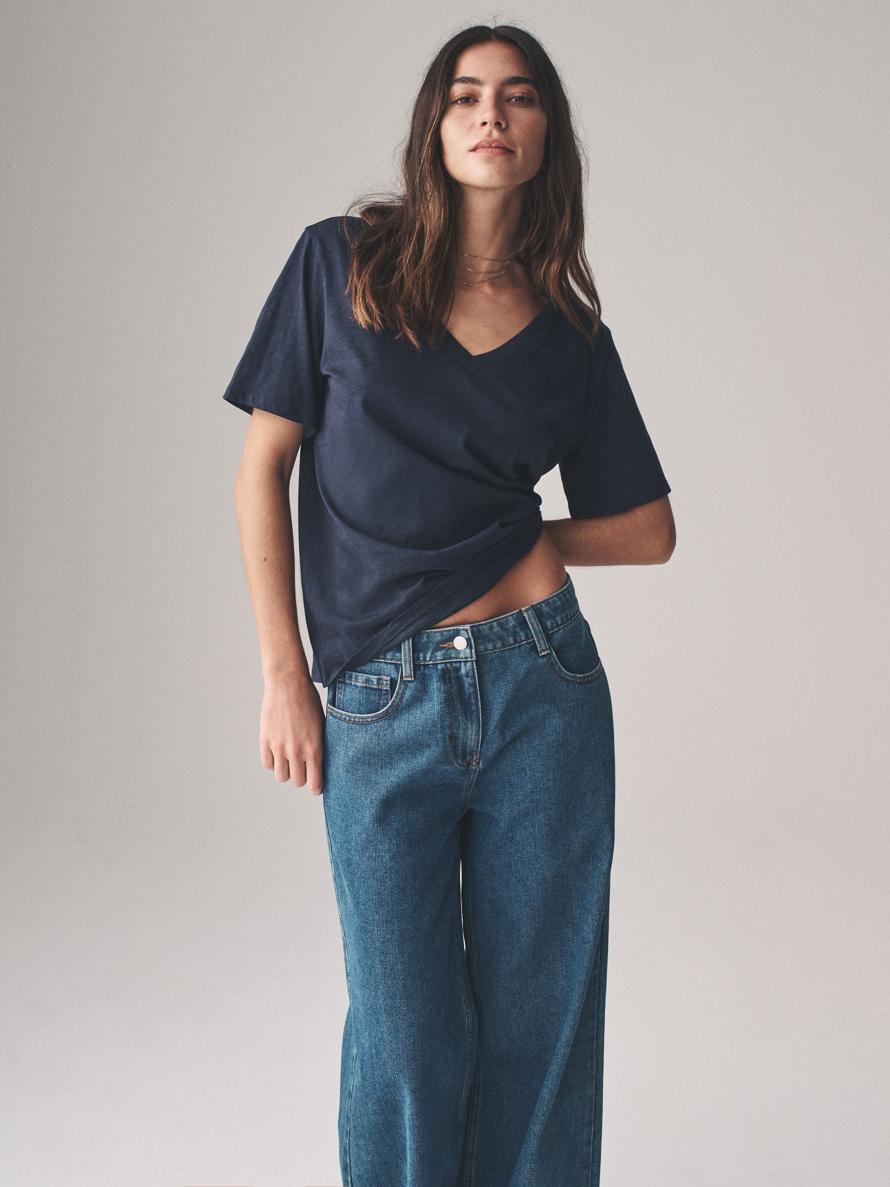 3 Pack V-Neck T-Shirts - Image 5 of 6
