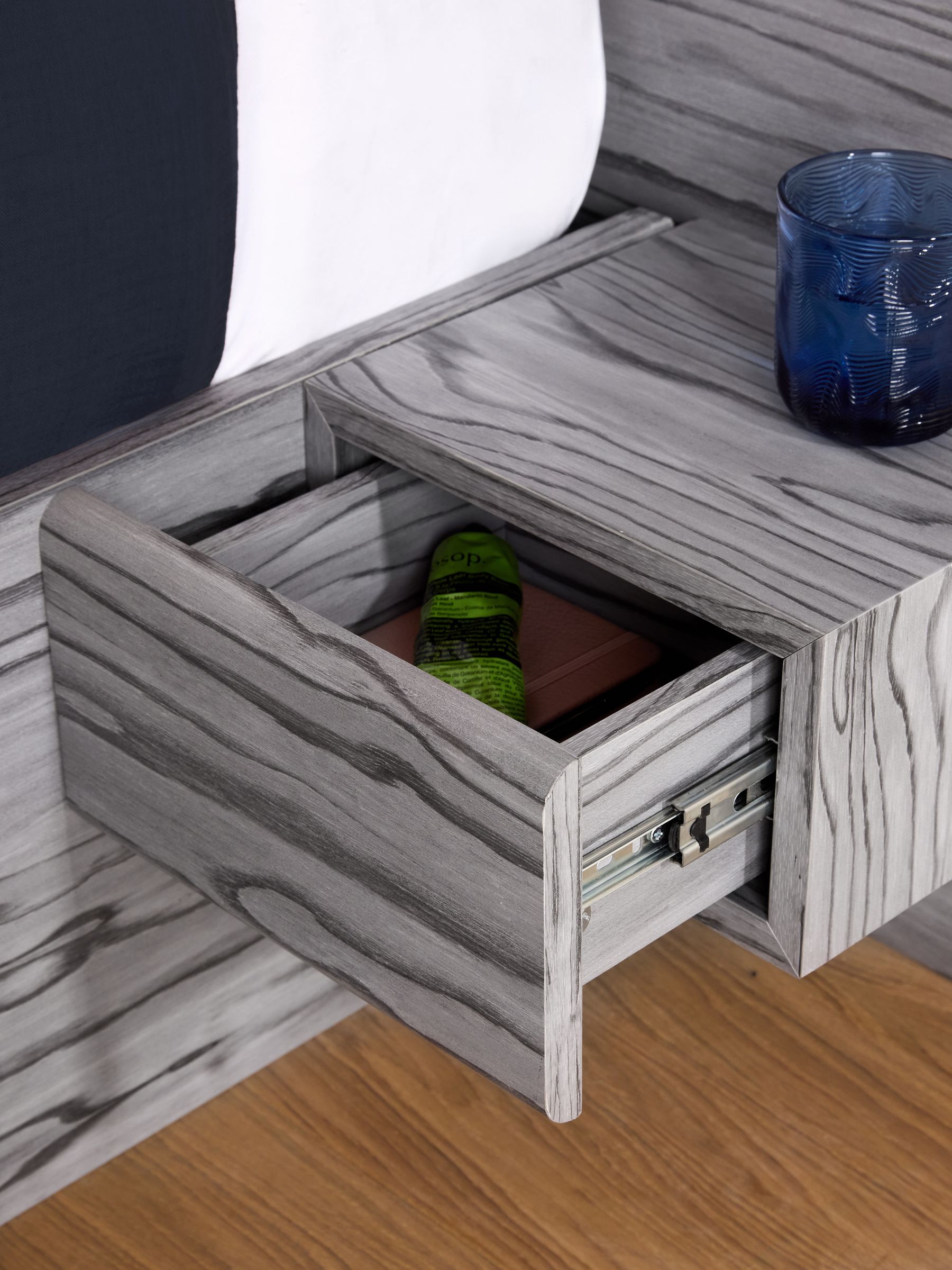 Grey Pine Effect Zeke Ottoman Storage Bed Bed - Image 2 of 5