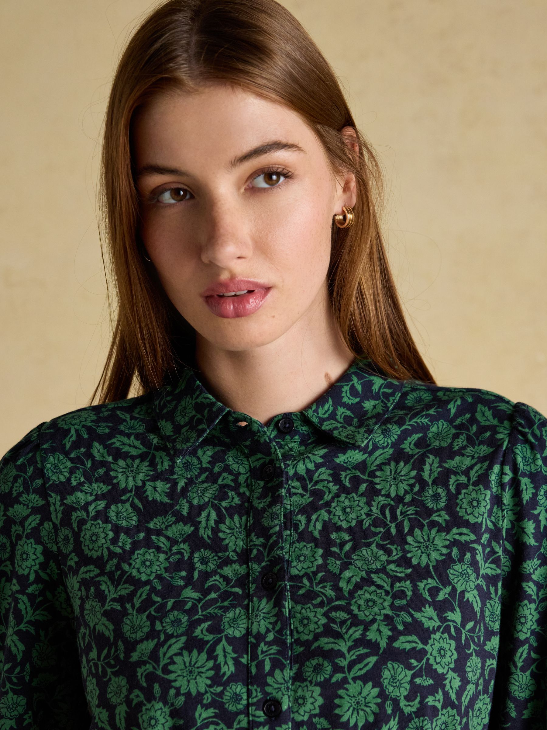 Hazel Green Jersey Midi Long Sleeve Shirt Dress with Collar - Image 3 of 8