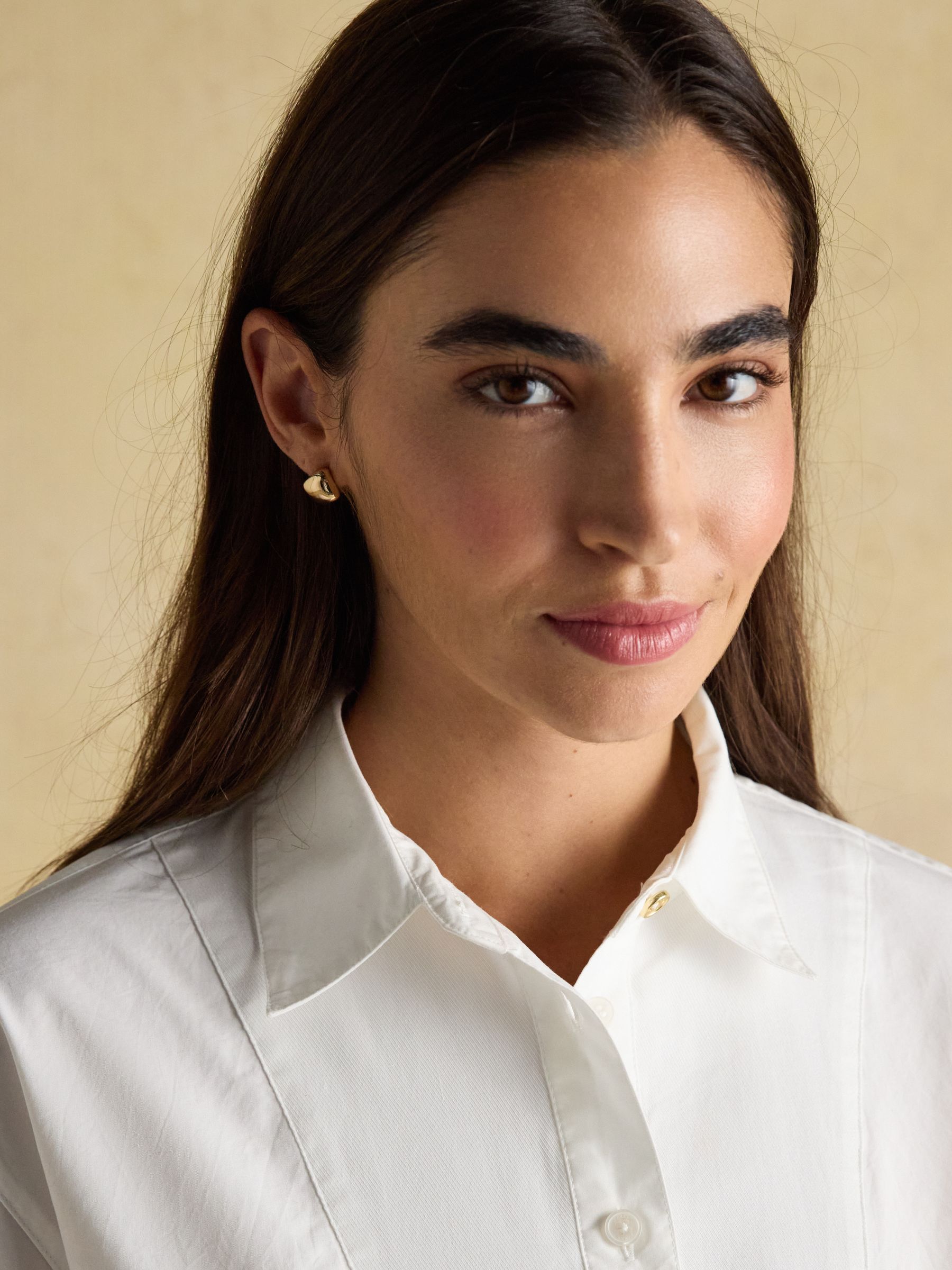 Bianca White Bib Detail Shirt - Image 3 of 8