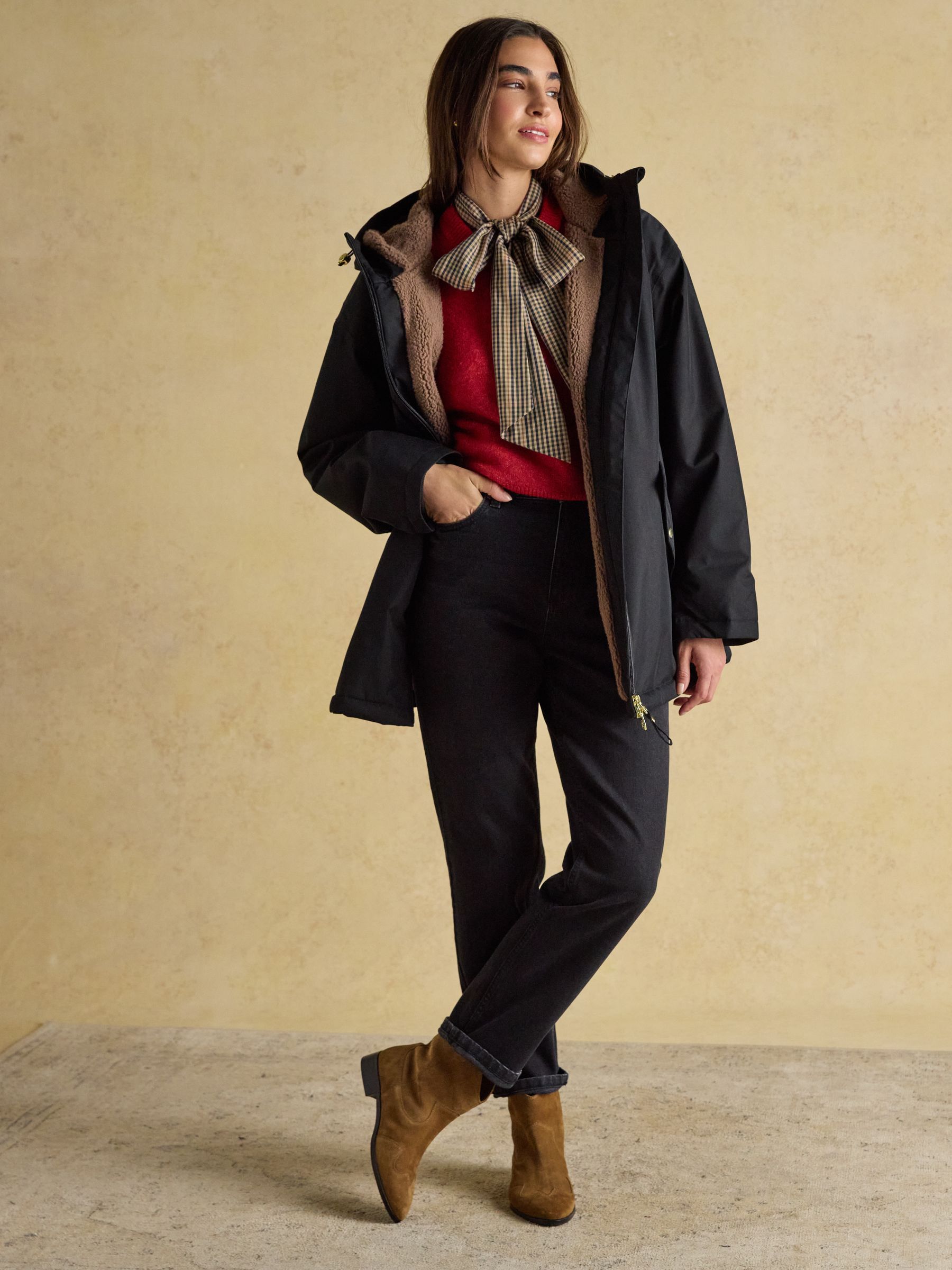 Black Straight Fit Mid Rise Jeans - Image 7 of 8