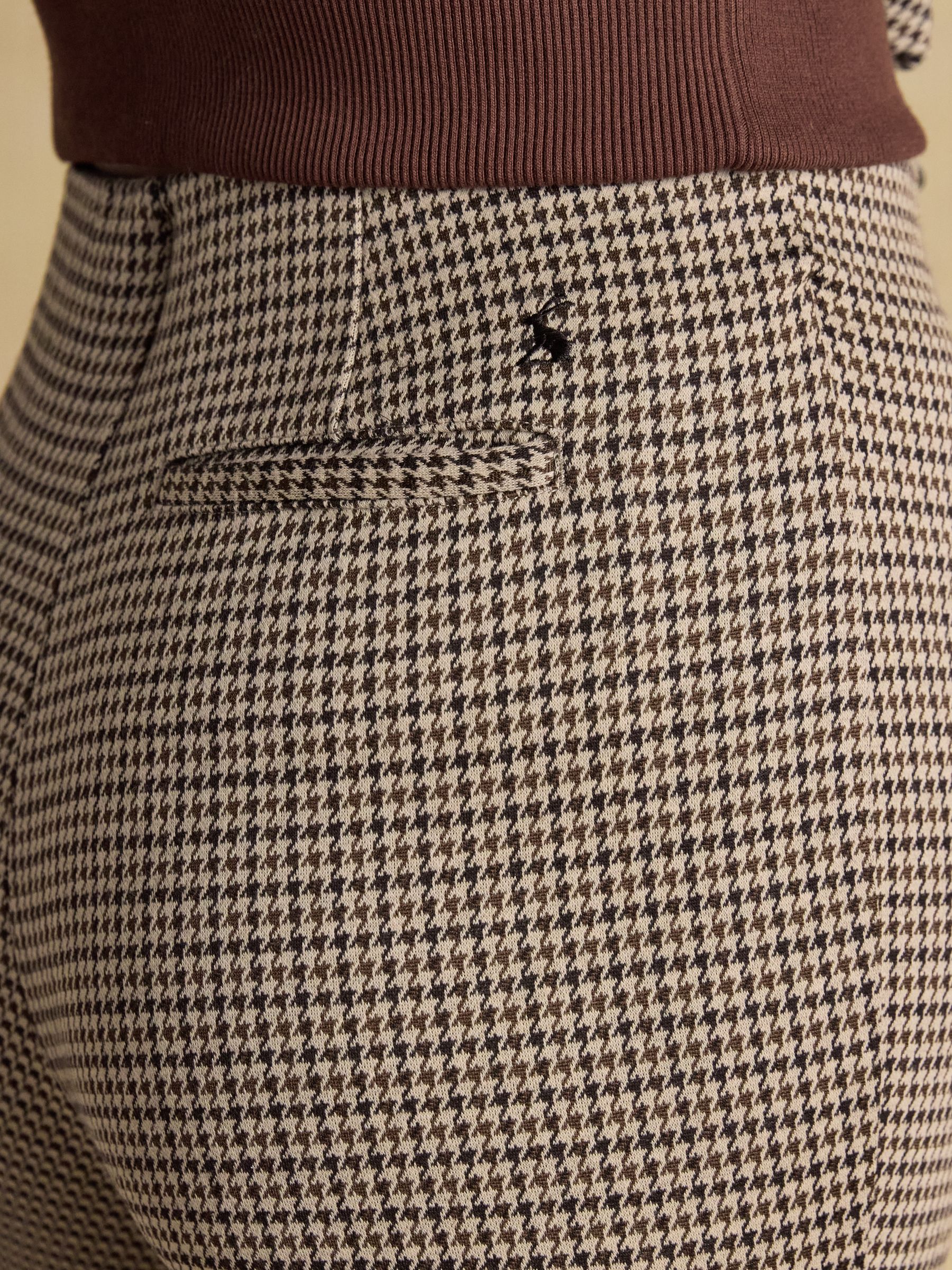 Mia Brown Checked Skinny Elasticated Trousers with Zip Fly - Image 4 of 10