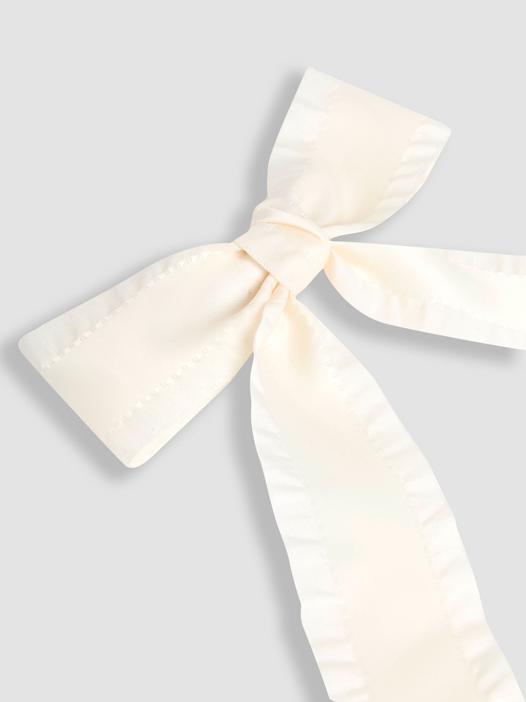 Cream Ruffle Bow Clip - Image 3 of 7