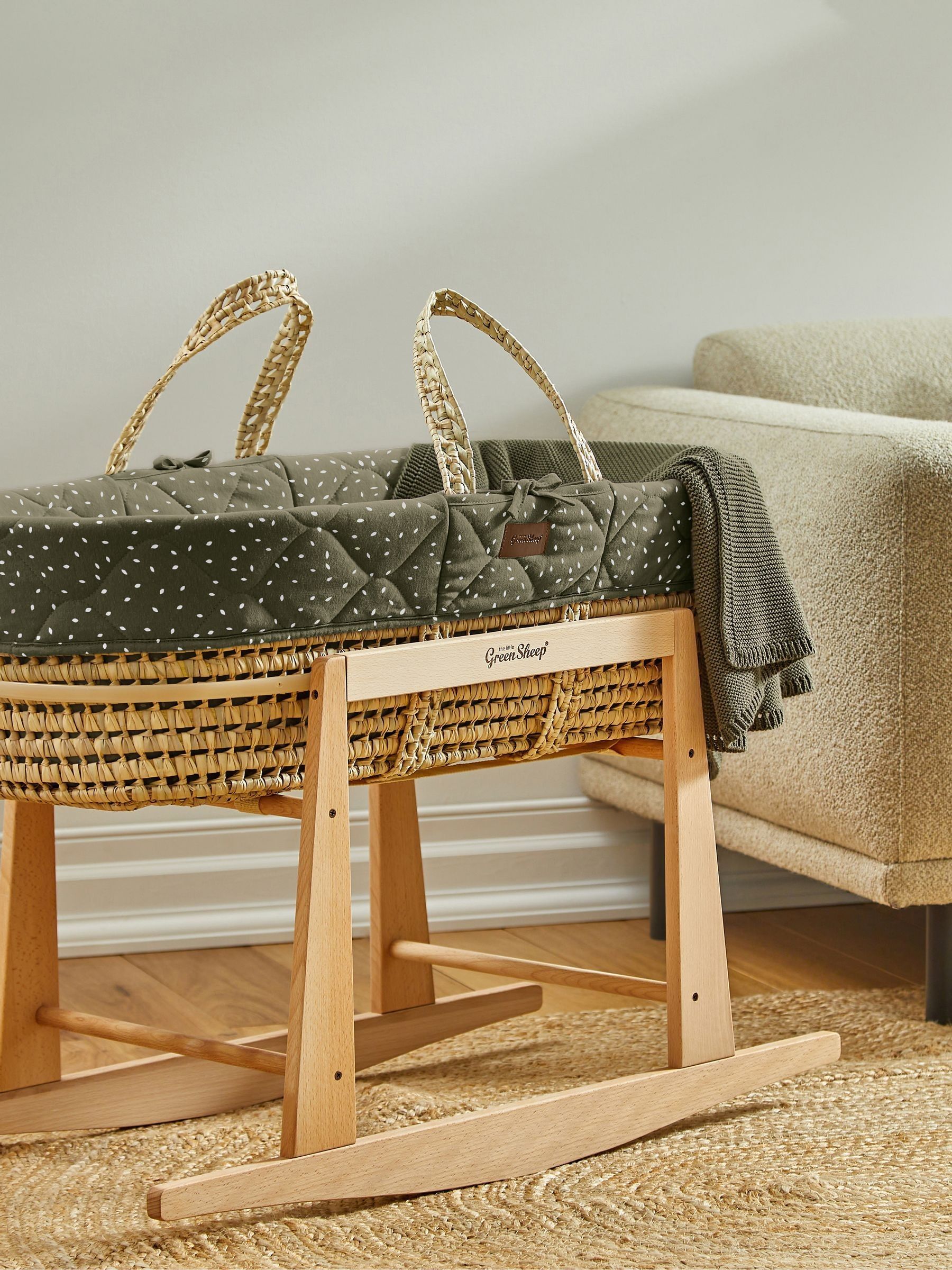 The Little Green Sheep Juniper Rice Quilted Moses Basket & Mattress - Image 2 of 5