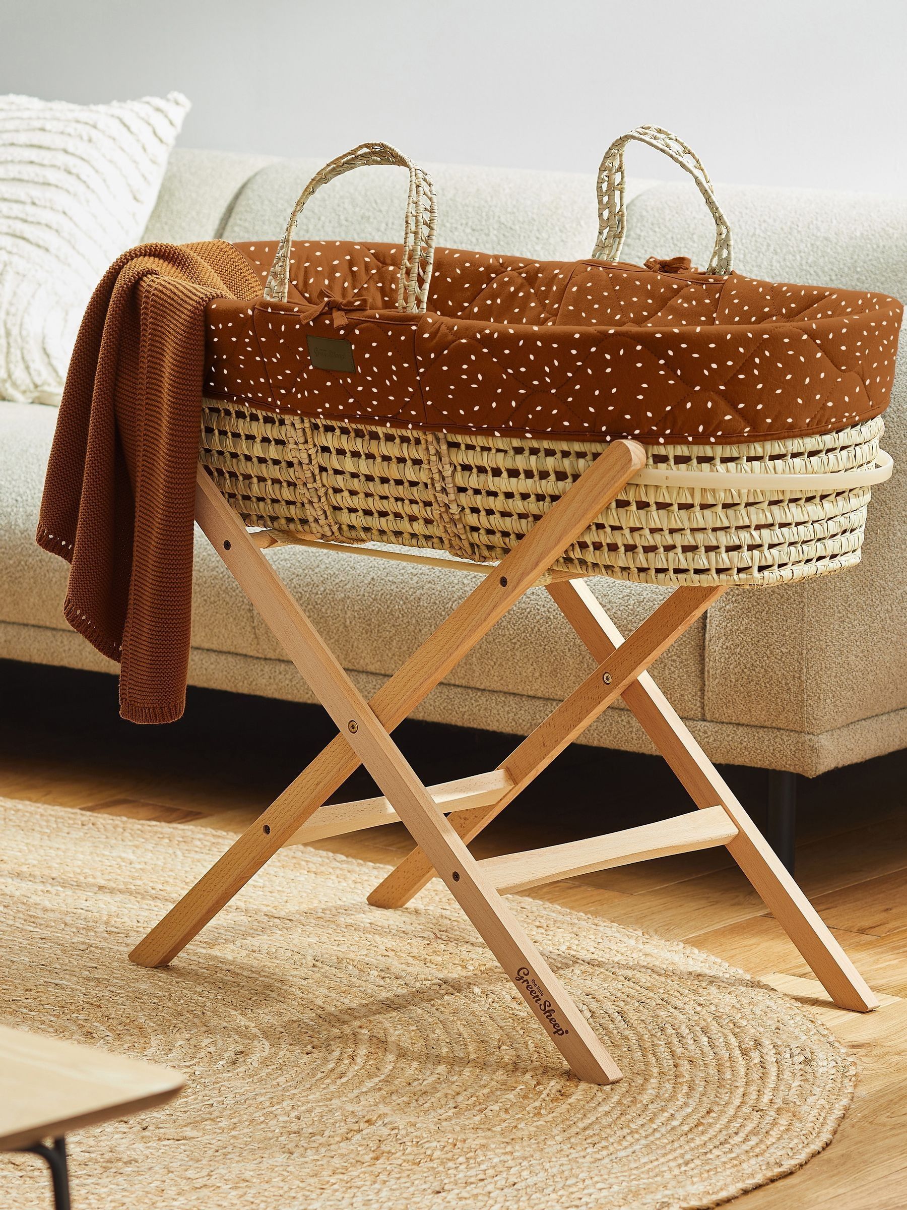 The Little Green Sheep Terracotta Rice Quilted Moses Basket & Mattress - Image 1 of 5