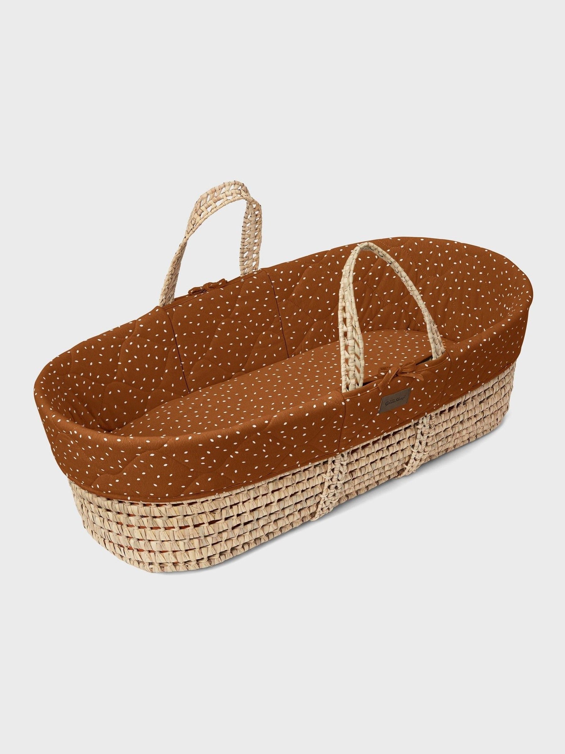 The Little Green Sheep Terracotta Rice Quilted Moses Basket & Mattress - Image 3 of 5