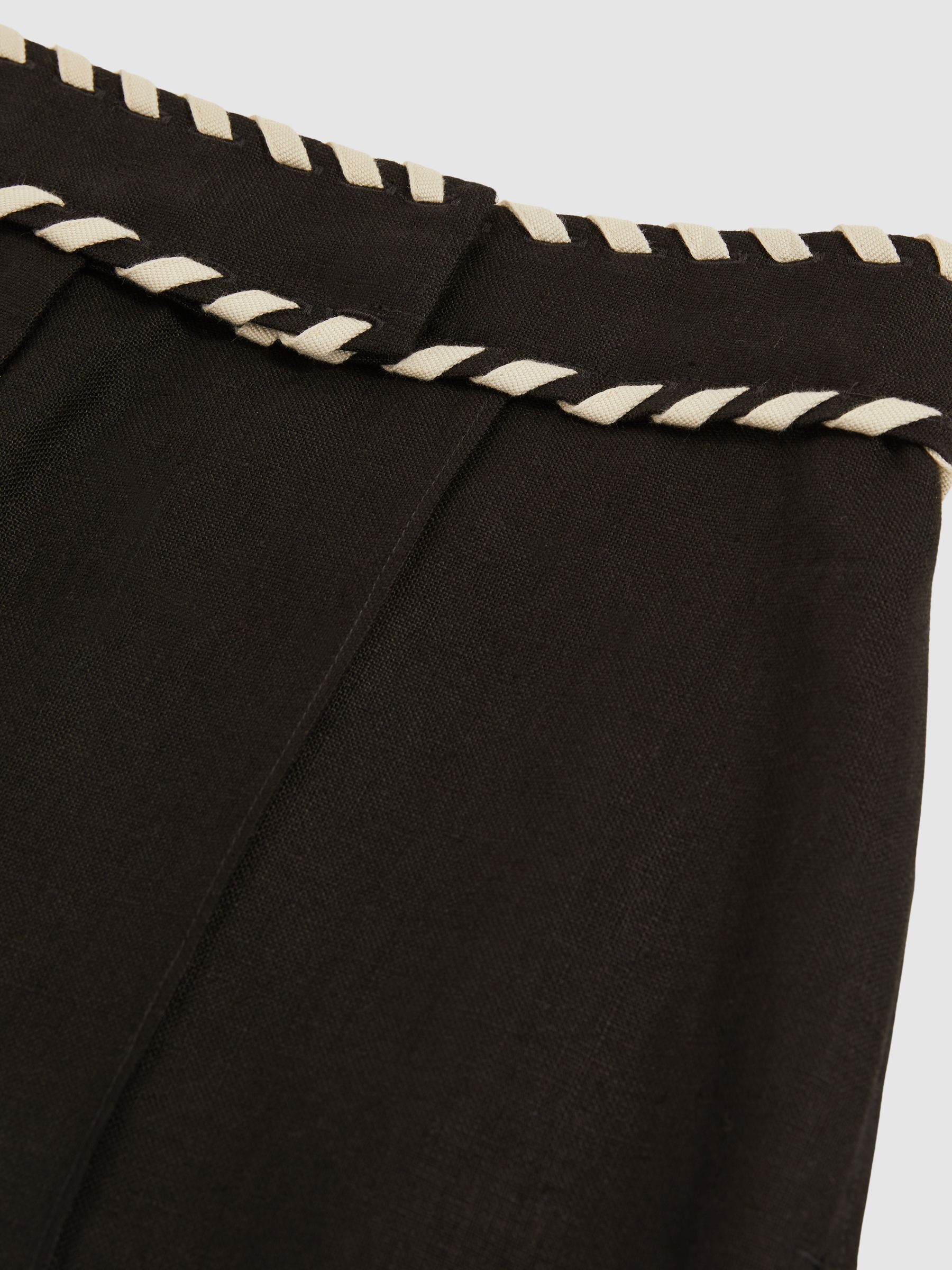 Linen Whipstitch Shorts in Black - Image 6 of 6