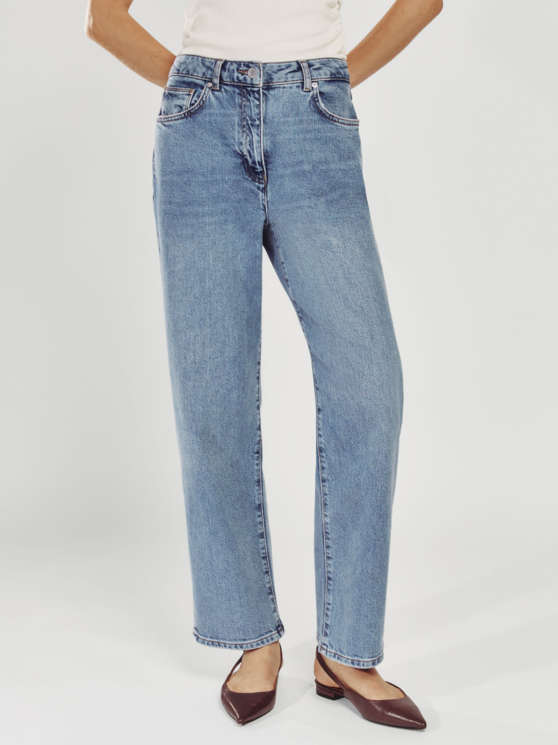 Petite Mid-Rise Straight-Leg Jeans in Light Blue - image 3