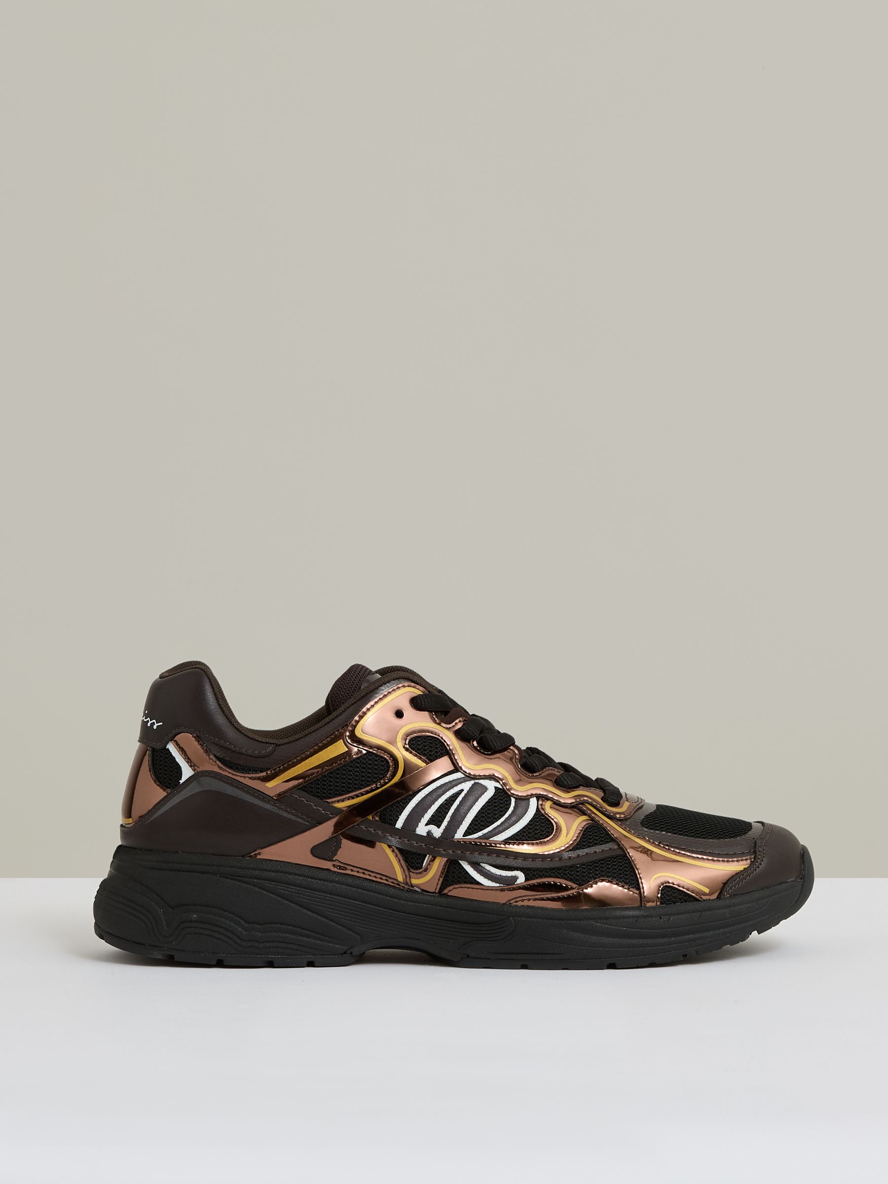 Overlay Logo Running Trainers in Electric Brown - Image 1 of 5