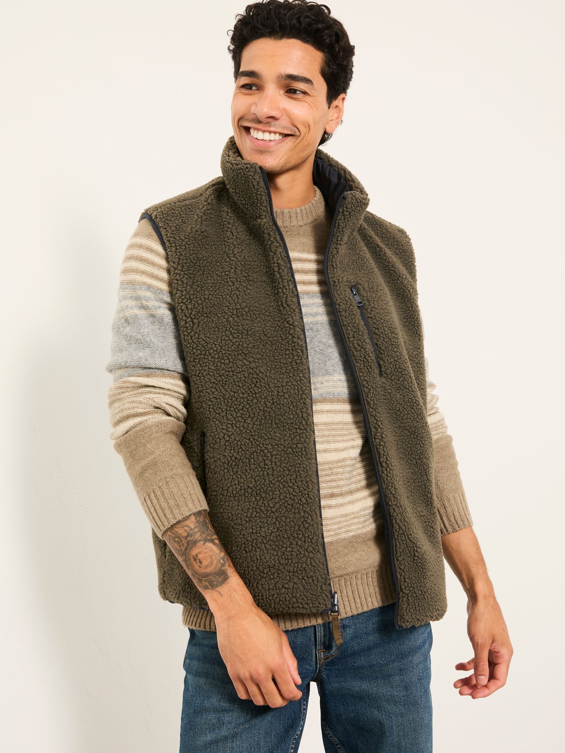Tromso Navy 2 in 1 Reversible Gilet - Image 5 of 8