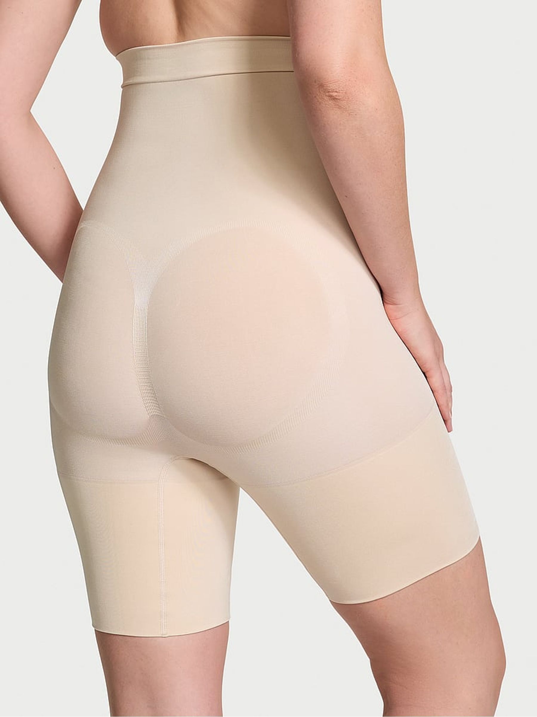 Marzipan Nude Short Seamless Shaping™ Knickers - Image 2 of 6