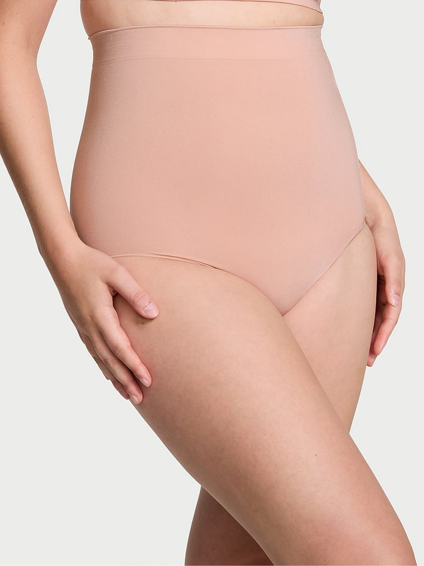 Macaron Nude Brief Seamless Shaping™ Knickers - Image 1 of 5