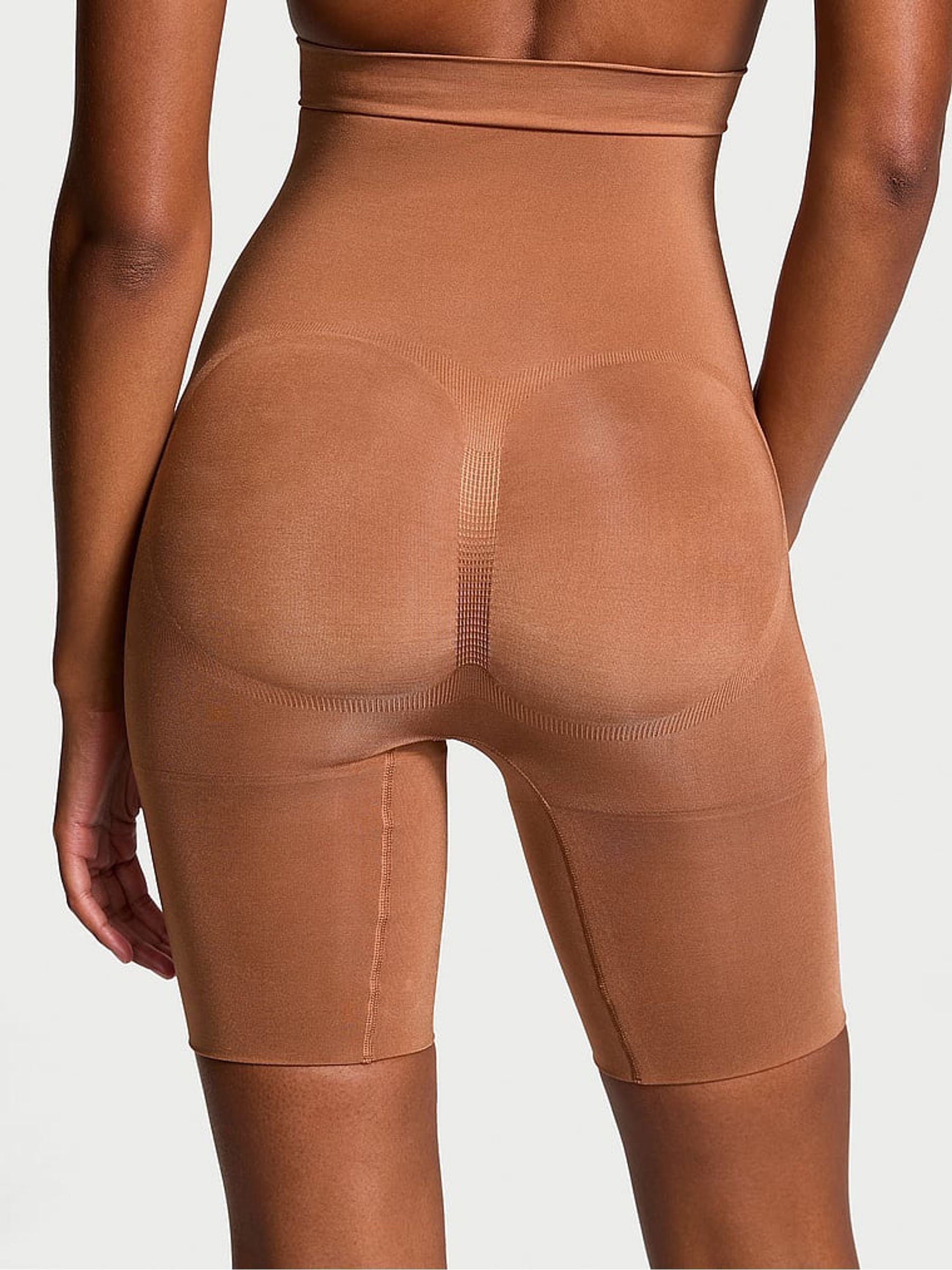Caramel Nude Short Seamless Shaping™ Knickers - Image 2 of 6