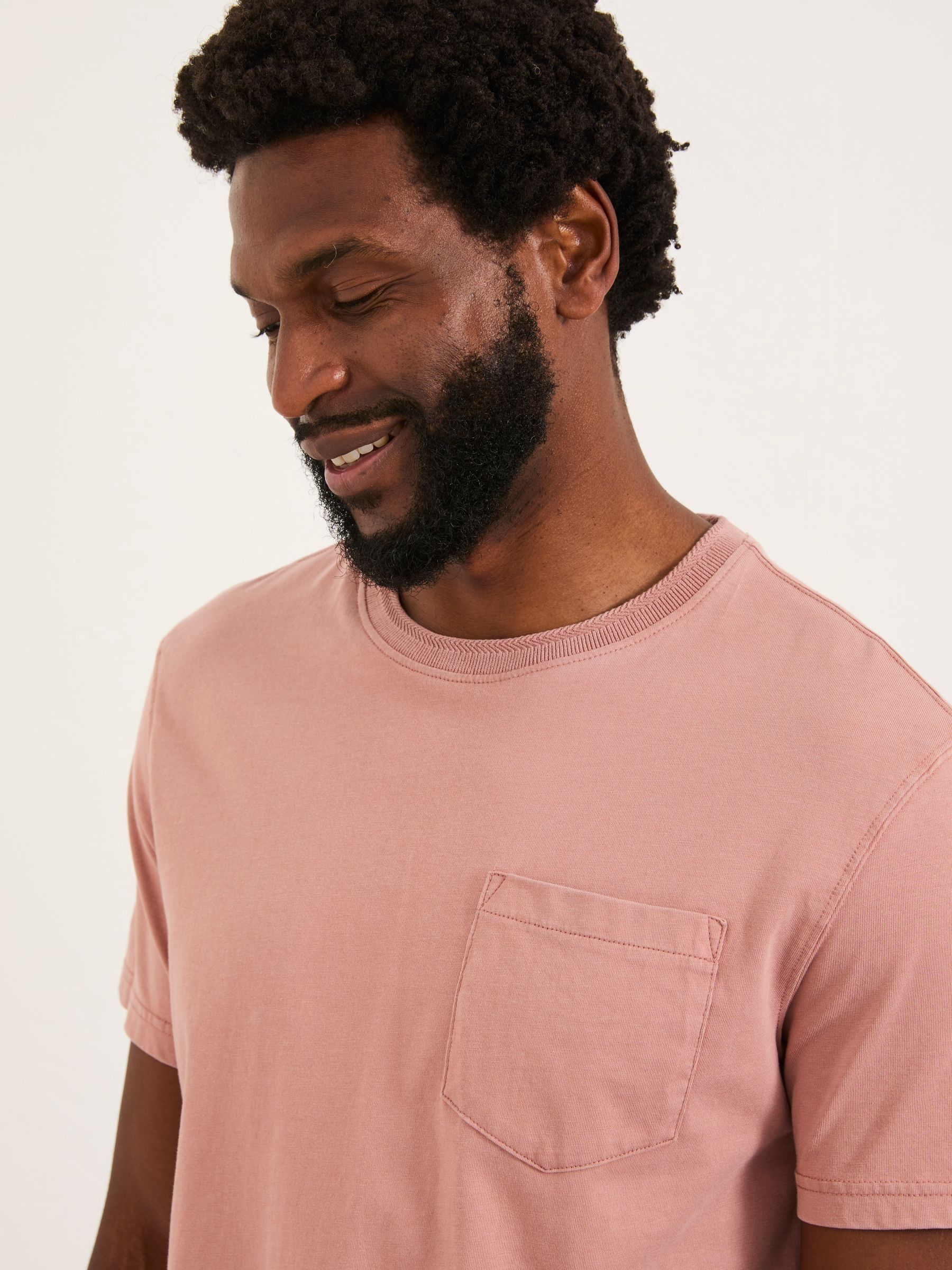 Cove Rose Pink Pocket T-Shirt - Image 3 of 5