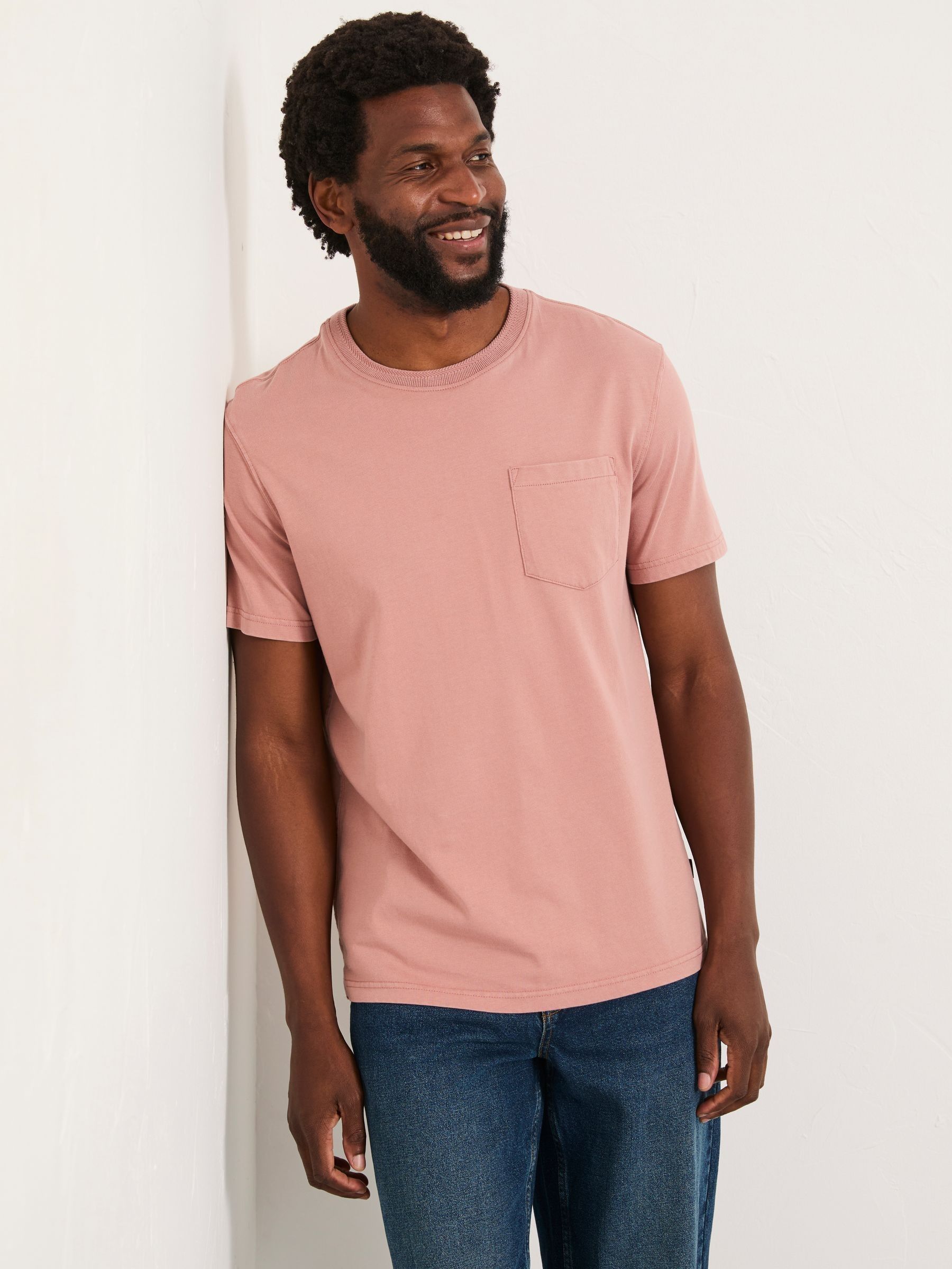 Cove Rose Pink Pocket T-Shirt - Image 4 of 5