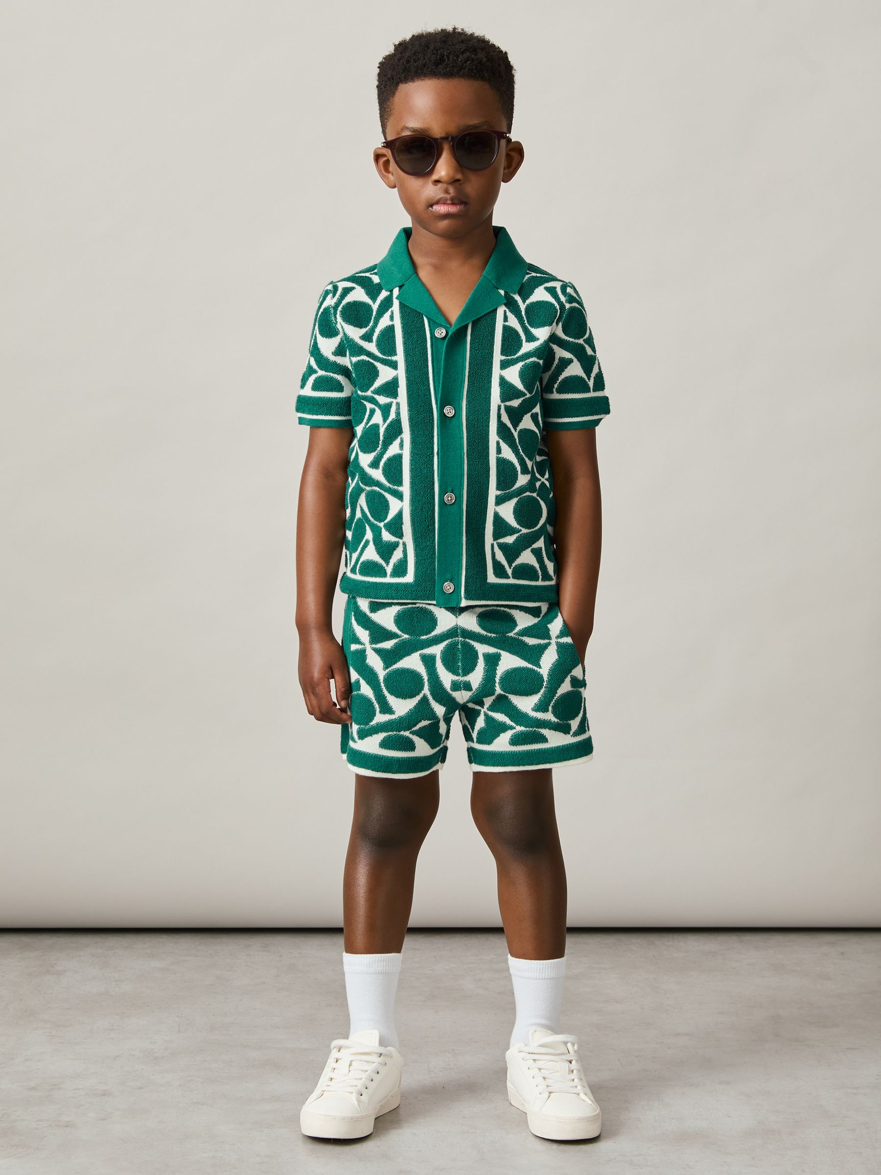 3-9 yrs Abstract-Pattern Towelling Shorts in Green/White - Image 3 of 5