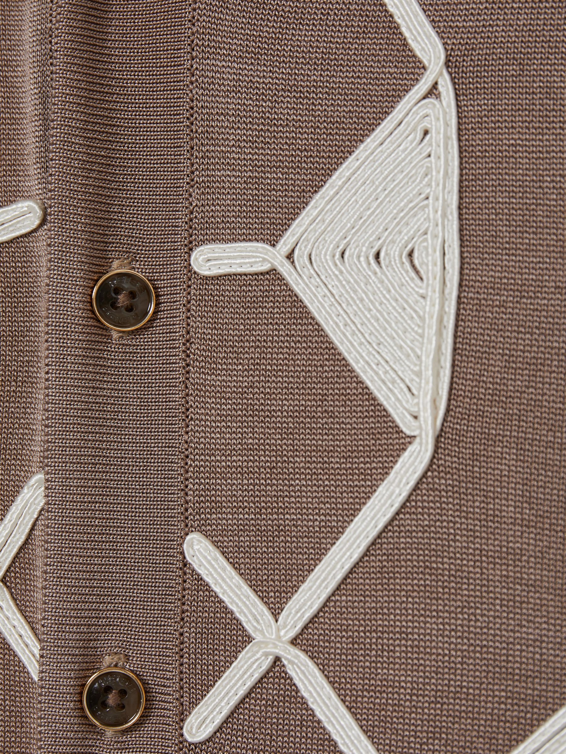 3-9 yrs Geometric Embroidery Knit Shirt in Mink Brown/ Off White - Image 4 of 4