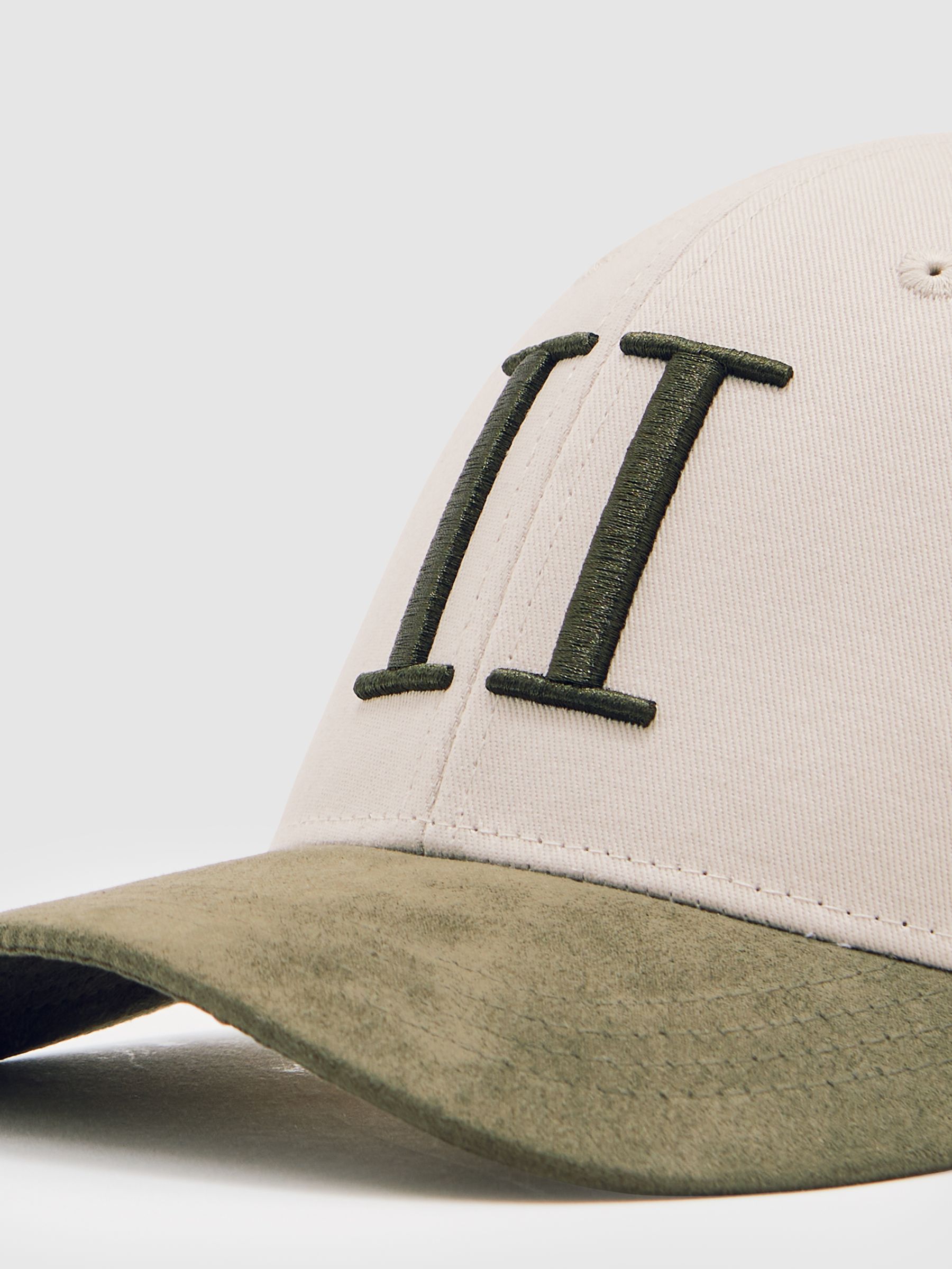 Les Deux Contrast Logo-Embroidery Hat in Sand/Green - Image 5 of 5