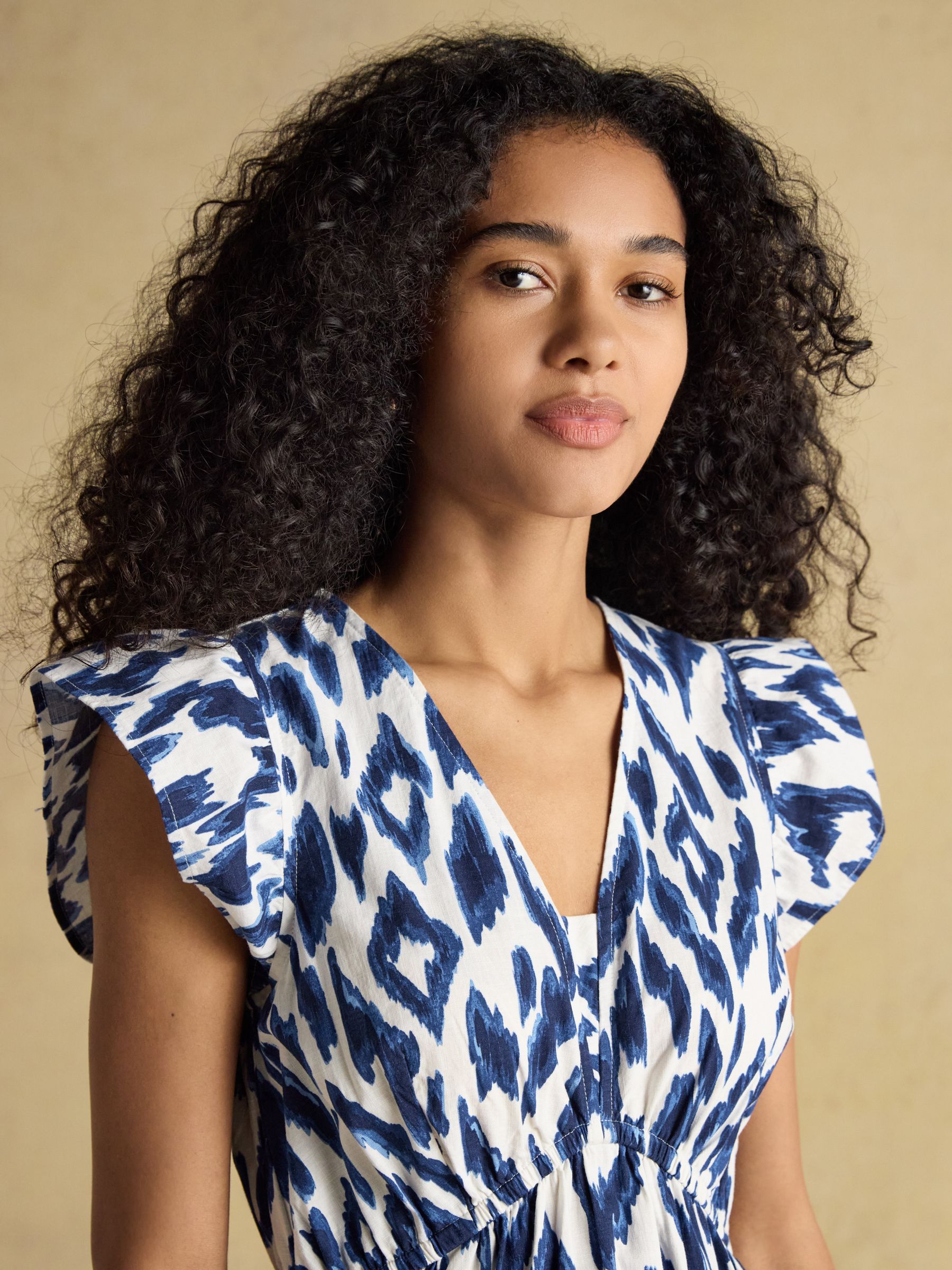 Winnie Blue/White Frill Shoulder Dress - Image 4 of 9