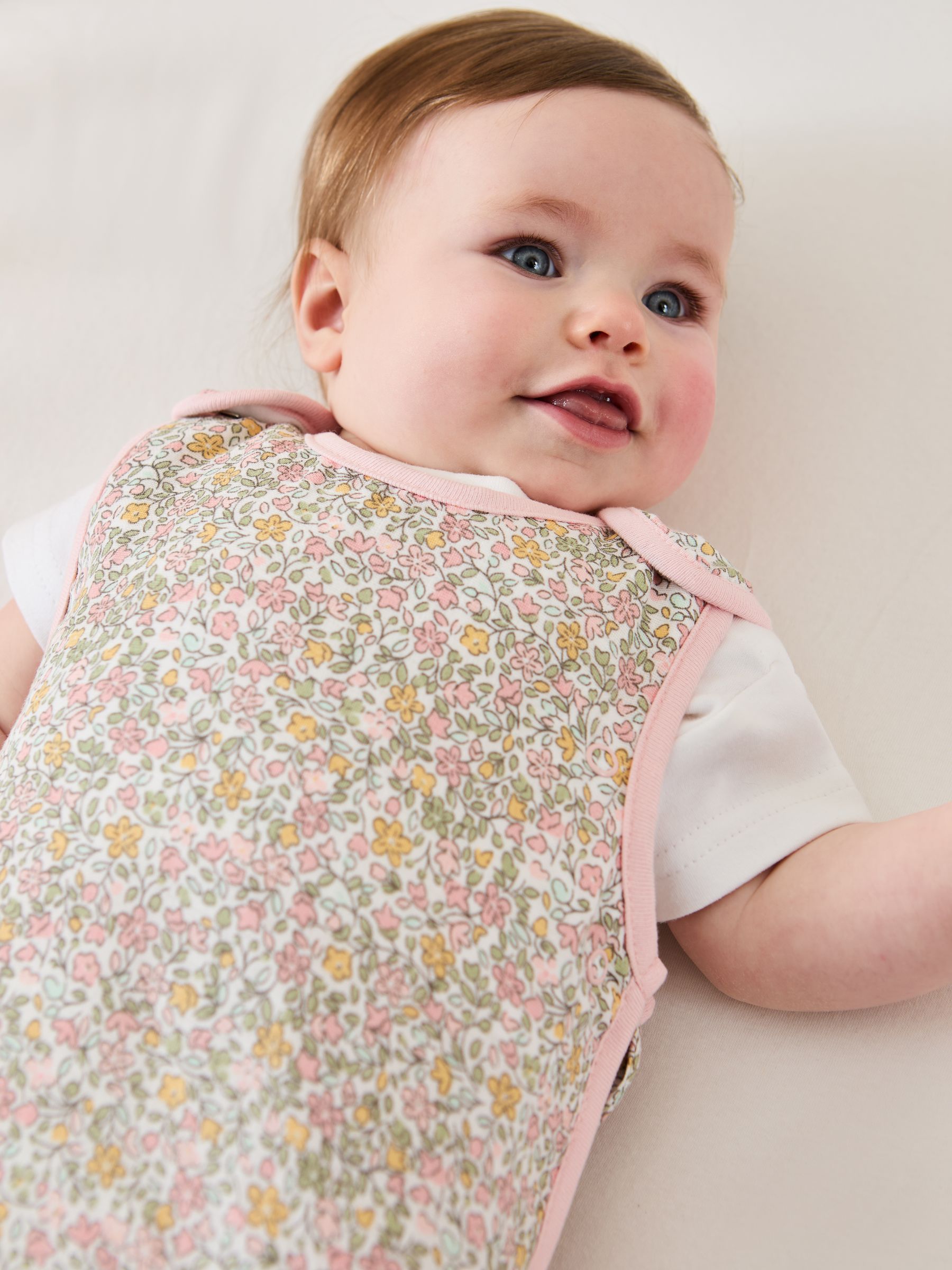 Ditsy Print 1 Tog Baby Muslin Sleeping Bag - Image 1 of 4