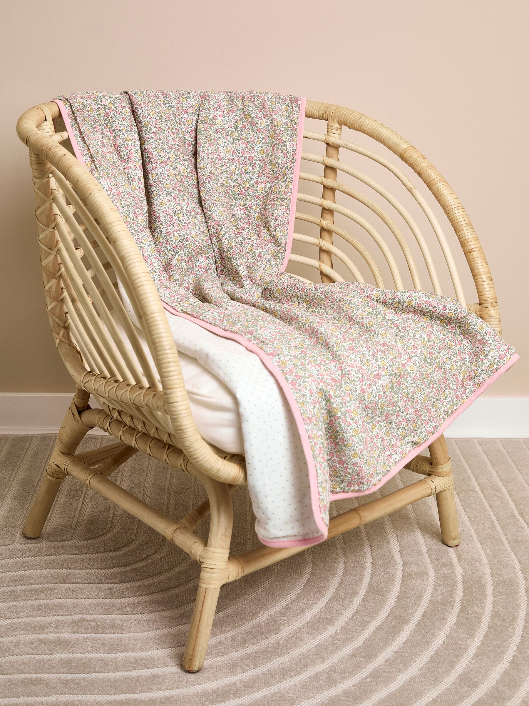 Muslin Blanket - Image 3 of 3