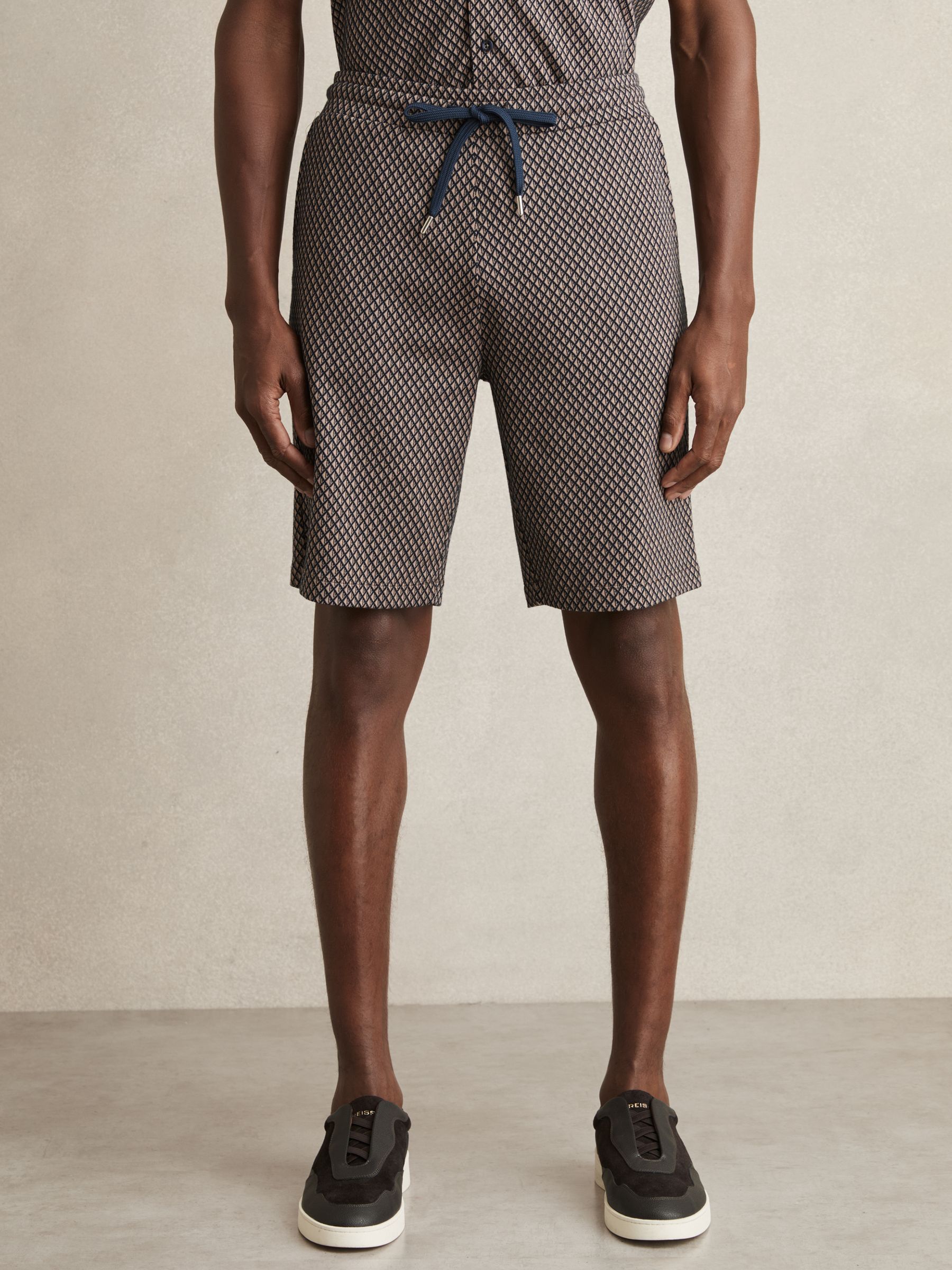 Geometric Jacquard Drawstring Shorts in Tobacco Brown/Navy - Image 3 of 6