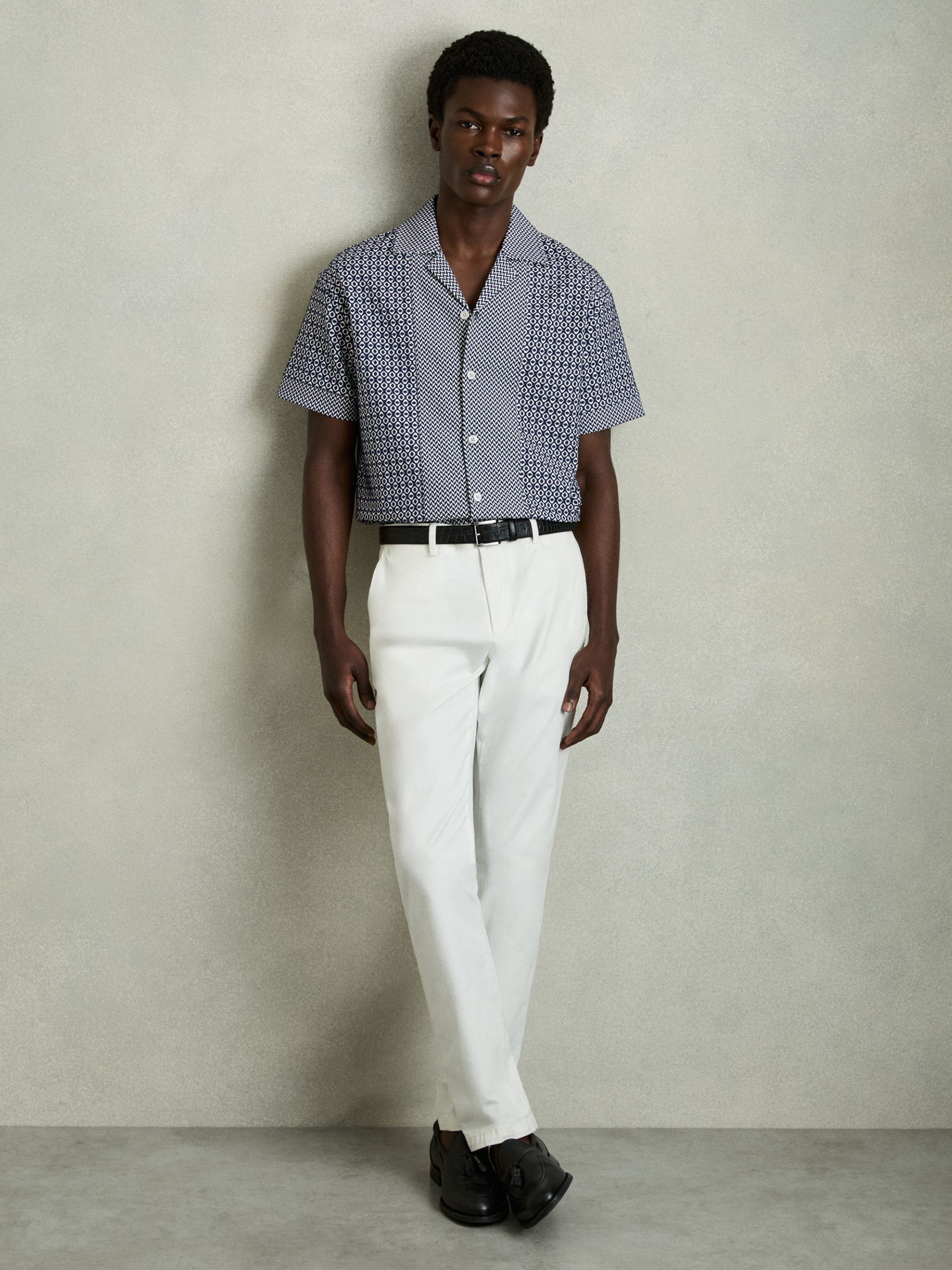 Geometric-Jacquard Cuban-Collar Shirt in Navy/White - Image 3 of 6