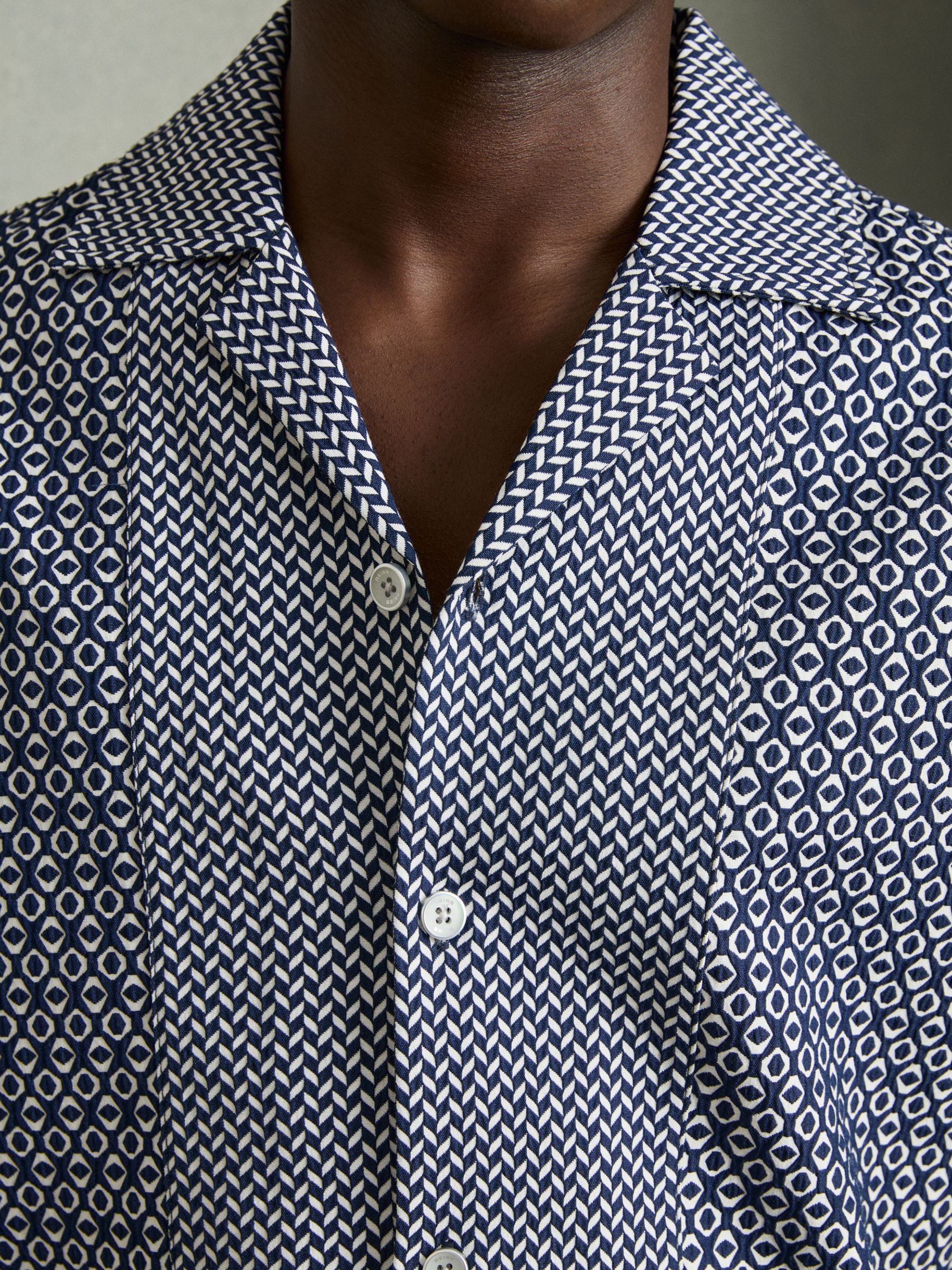 Geometric-Jacquard Cuban-Collar Shirt in Navy/White - Image 4 of 6
