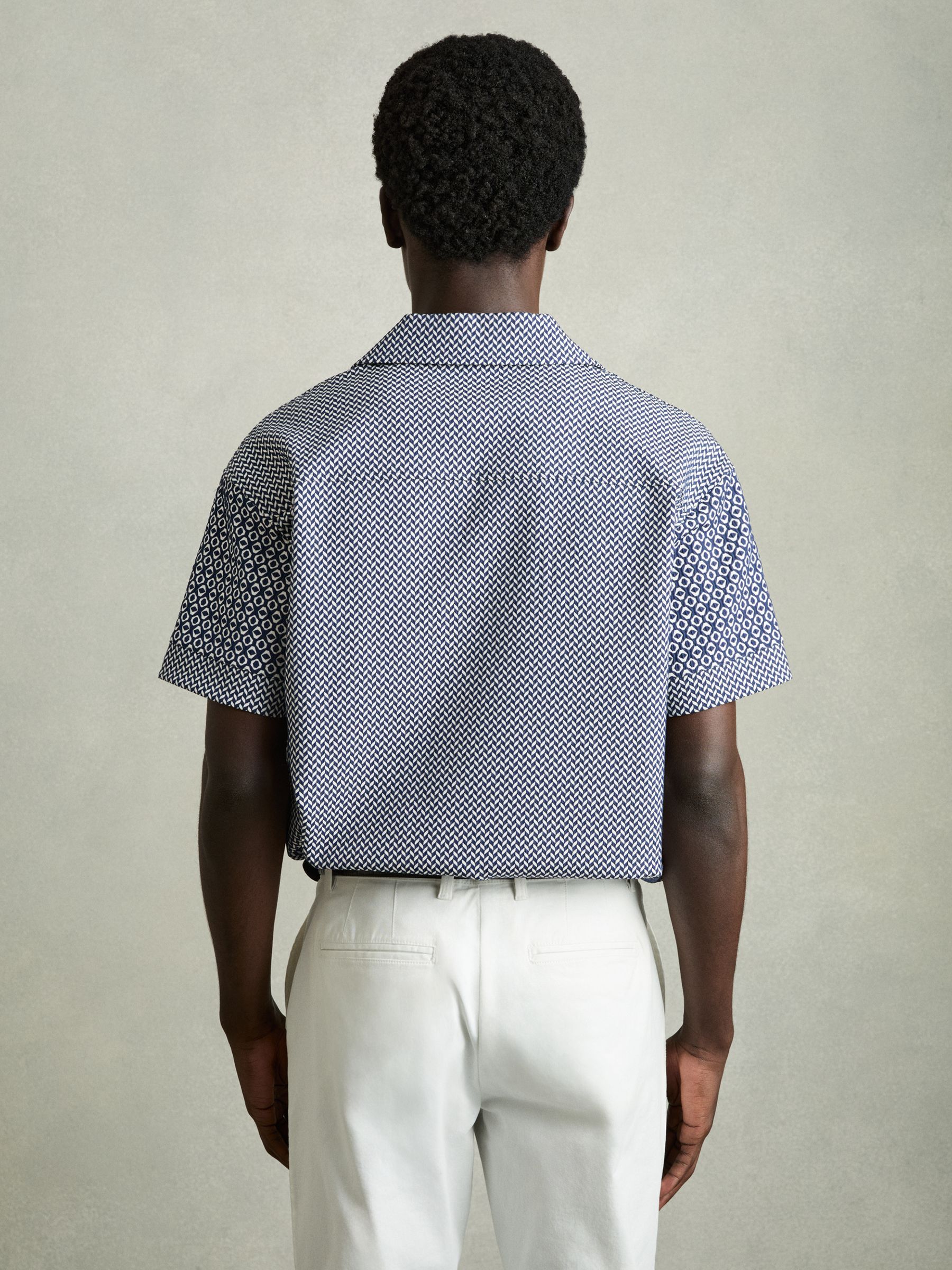 Geometric-Jacquard Cuban-Collar Shirt in Navy/White - Image 5 of 6