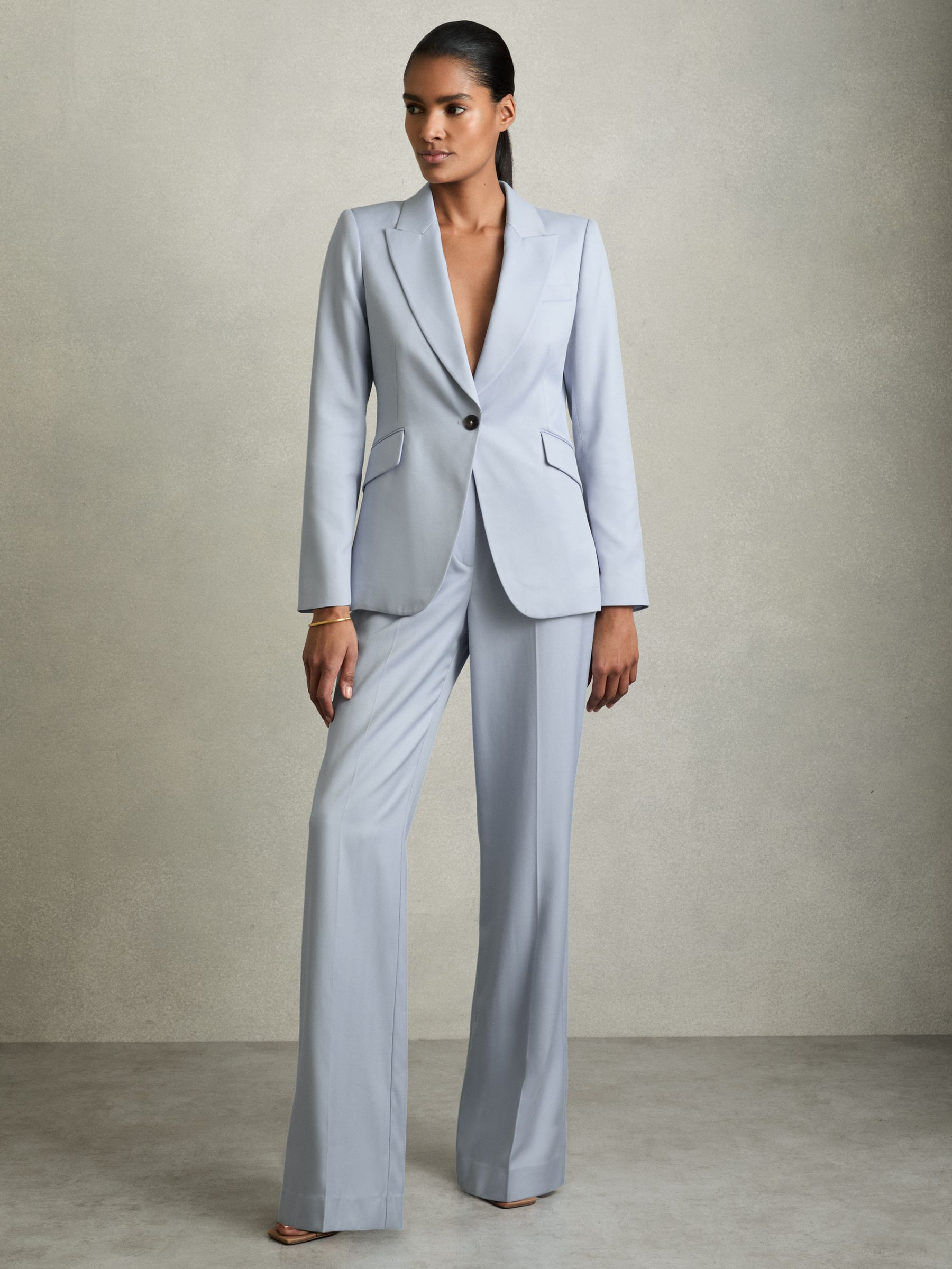 Single-Breasted Peak-Lapel Tailored Blazer in Blue - Image 4 of 7