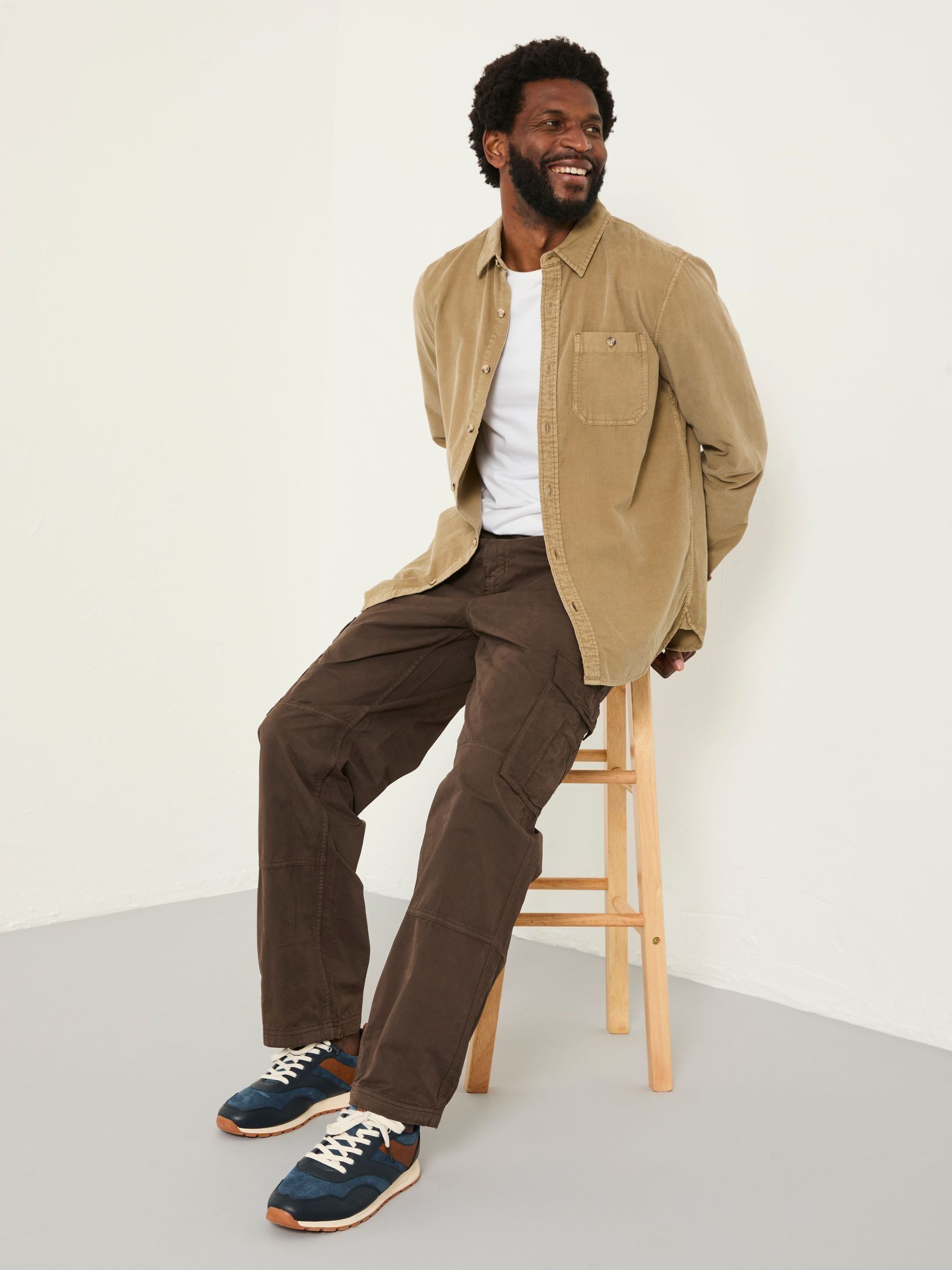 Fat Face - Dark Brown - Bude Dark Brown Straight Fit Cargo Trousers Fat Face - Dark Brown - Bude Dark Brown Straight Fit Cargo Trousers